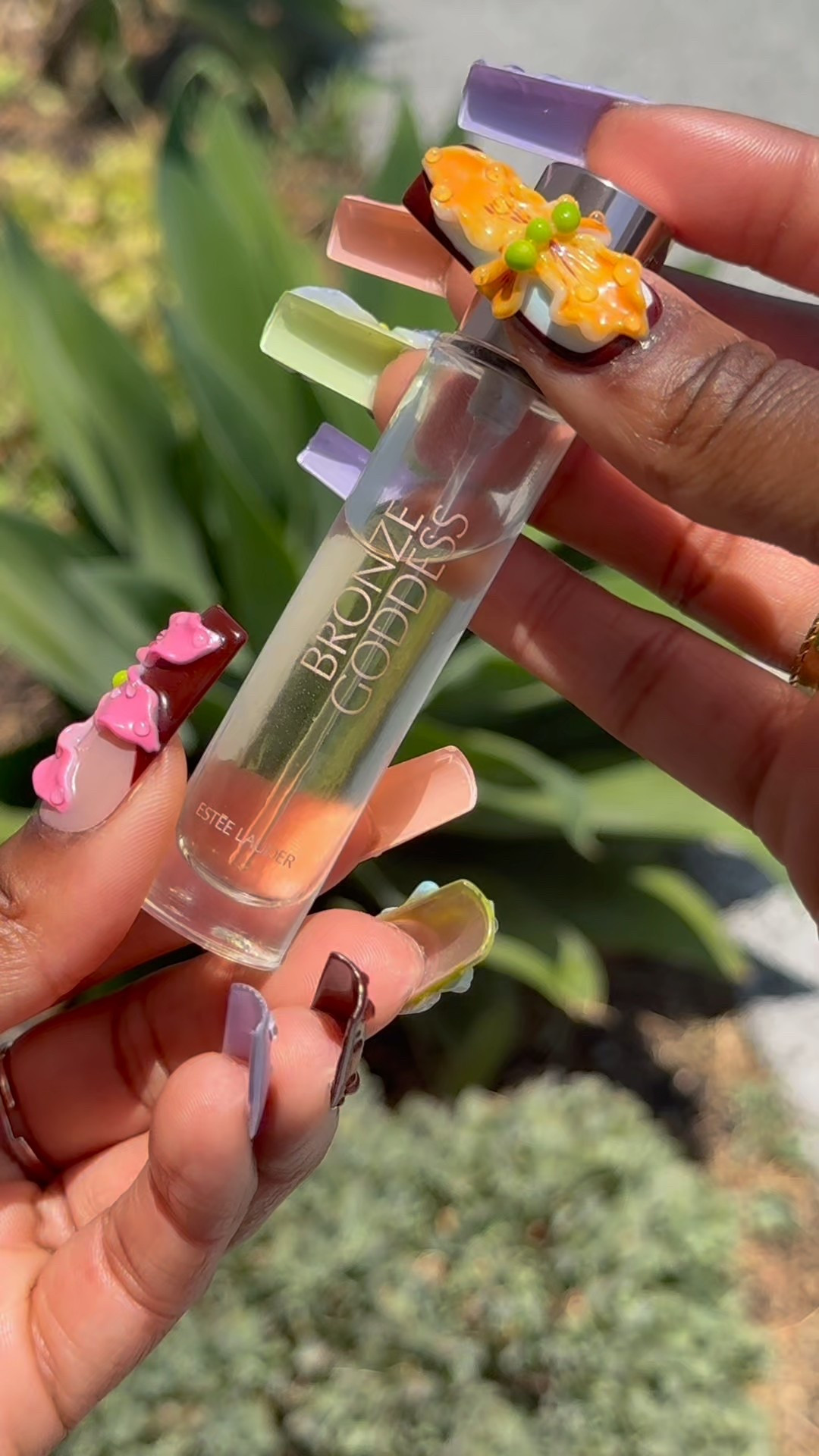 Alluring & Sexy Summertime Fragrance😍 Amber, coconut, 🥥 vanilla!! Sexy, day or nighttime scent 👃🏾

#LTKBeauty #LTKSeasonal #LTKFindsUnder50