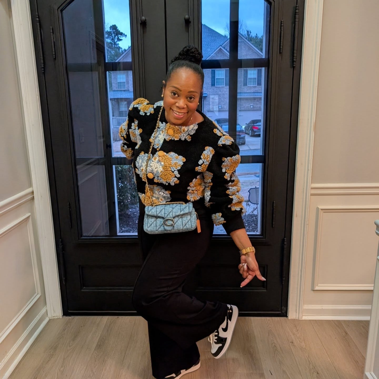 This puff-sleeve floral jacket does all the talking—balanced with wide-leg black pants and grounded with classic patent leather Retro 1s for that luxe-meets-street edge.

Jacket L | Pants L | Coach Quilted Purse | Jordan 1 kicks

Soft Life, Styled Right. ✨

#LTKSeasonal #LTKStyleTip