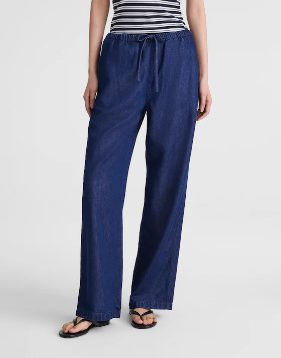 Pull-On Jeans in Airy Denim | Madewell