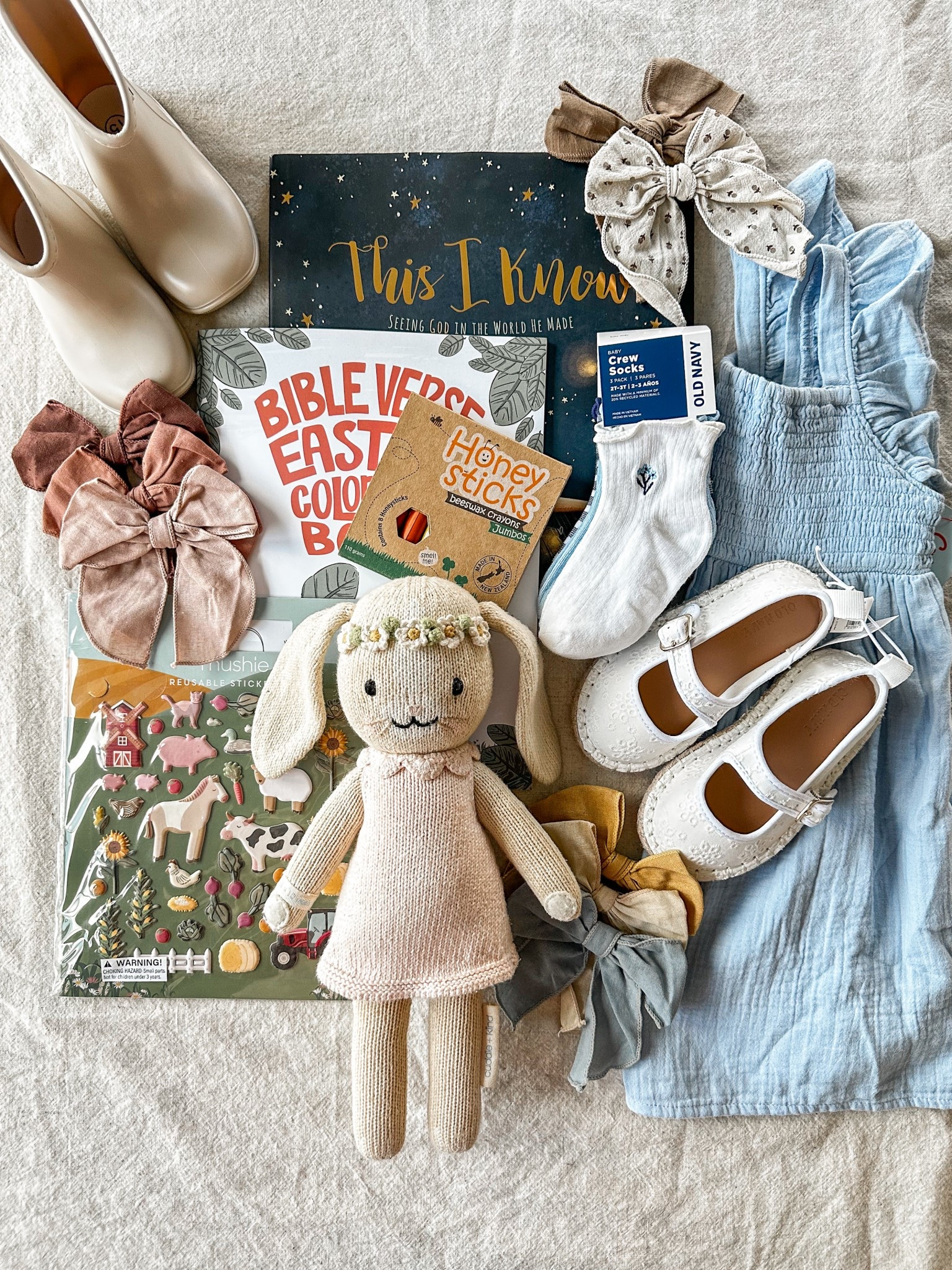 Easter Gifts for my Toddler 🕊️

Shop this post for idea for your toddlers! My daughter is turning two this weekend, and I picked out a few things that I knew she would love. Books, coloring, playing outside (thus, the rain boots), and picking out her clothing are her favorite things! 

#LTKKids #LTKFamily #LTKGiftGuide