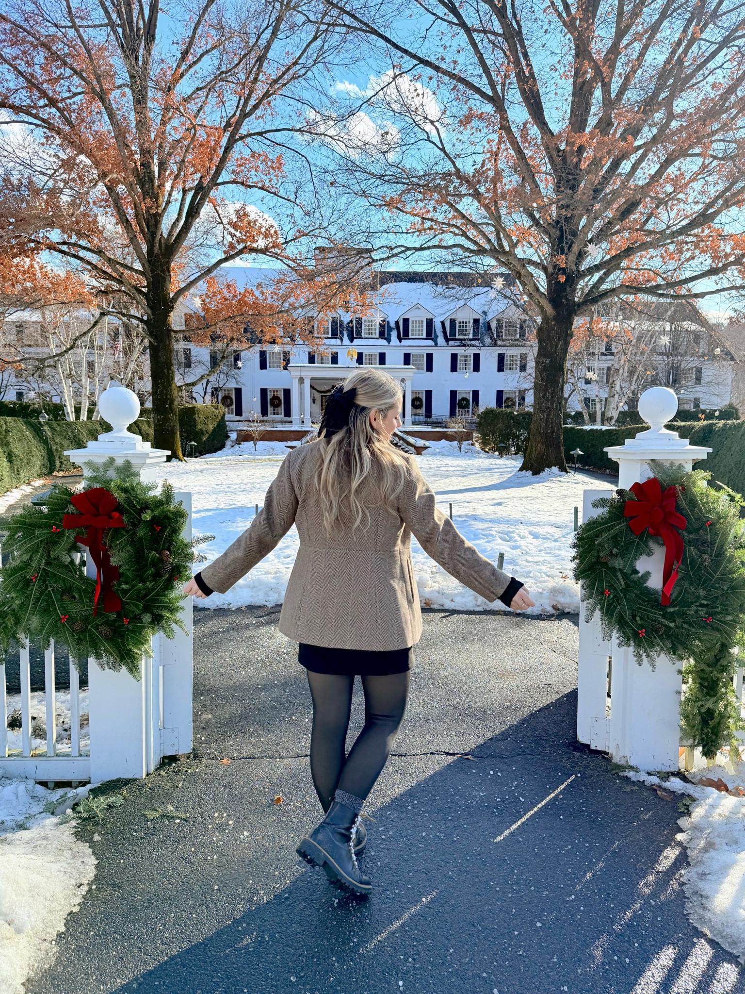 Women’s winter outfit idea! 

#LTKFindsUnder50 #LTKTravel #LTKSeasonal