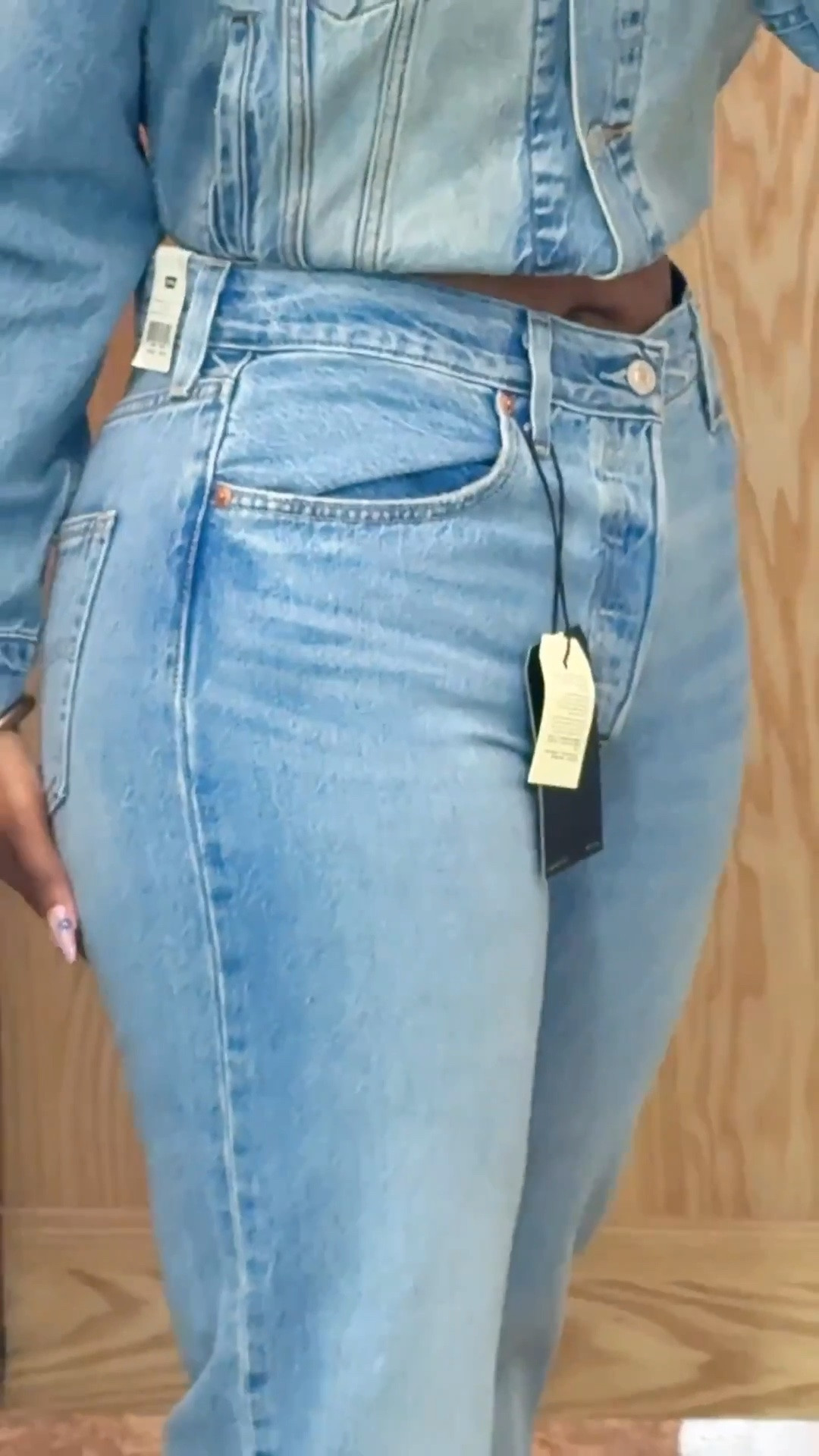 The lightweight denim on these is sooo good for spring/summer 🤍 giving that relaxed 90s vibe without feeling stiff or heavy. One of those easy outfits you can throw on with sneakers and a tee or dress up with heels and gold jewelry ✨

linked my pair because I already know I’ll be reaching for these on repeat. Wearing a size 29.

#LTKPetite #LTKootd #denimstyle #springfashion #summerstyle #levi #casuallooks #everydaystyle #90saesthetic #denimondenim

#LTKootd #LTKgrwm #LTKSeasonal