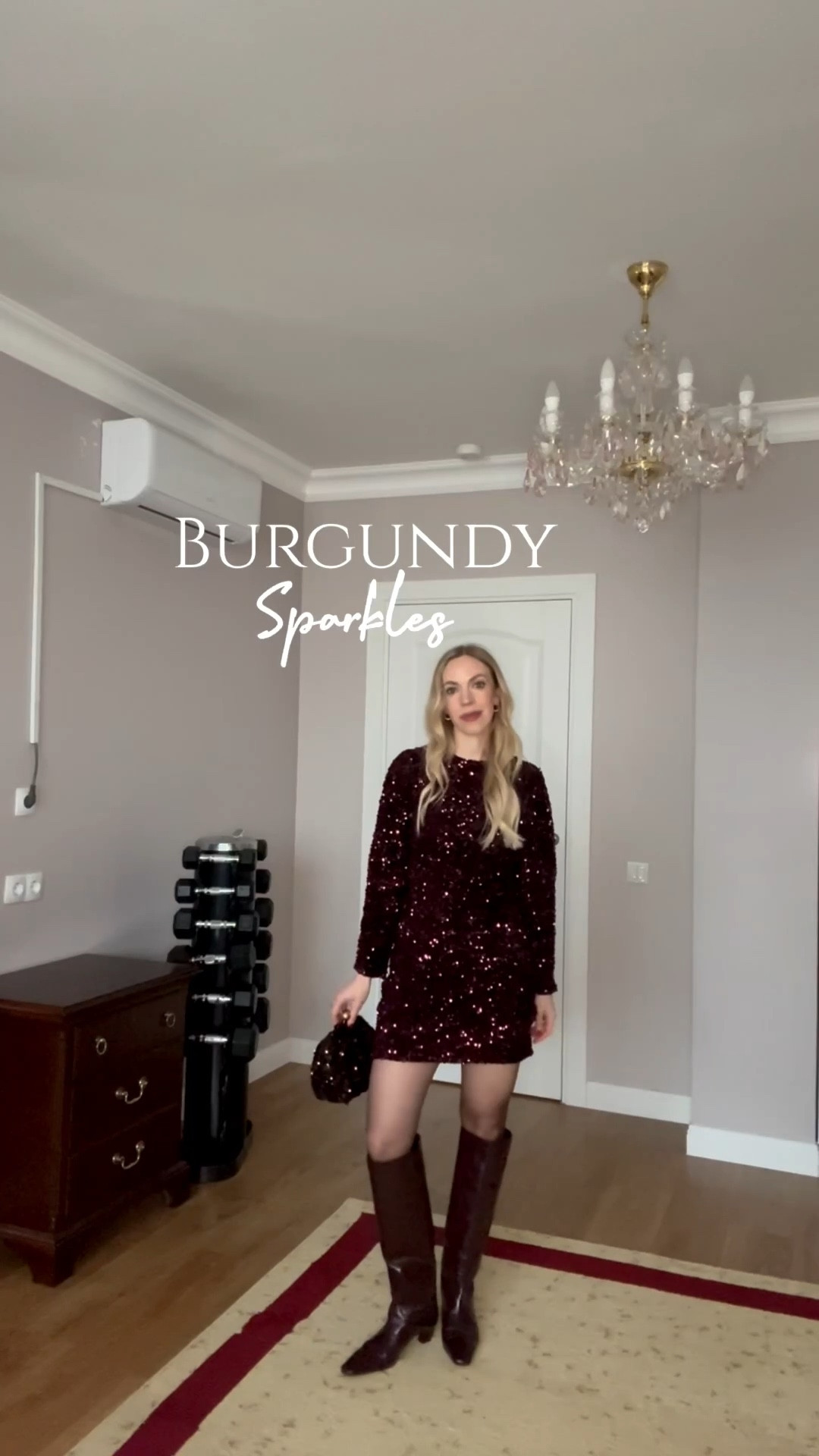 Burgundy sequin dress - perfect for holiday parties or New Year’s Eve! 

Holiday party look, sequin mini dress, burgundy boots, Zara sequin clutch, burgundy fur coat

#LTKSaleAlert #LTKHoliday #LTKgrwm