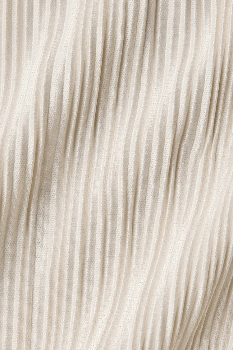 Micro Plisse Oversize Scrunchie | Alo Yoga (US)