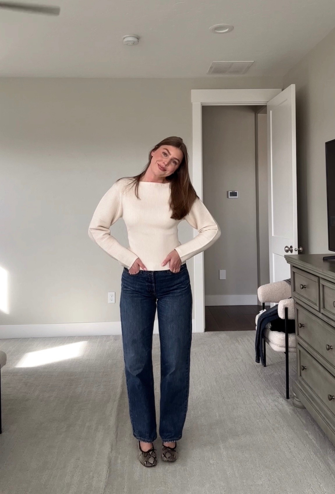 Barrel arm sweater - small, relaxed jeans - 6

#LTKFindsUnder50