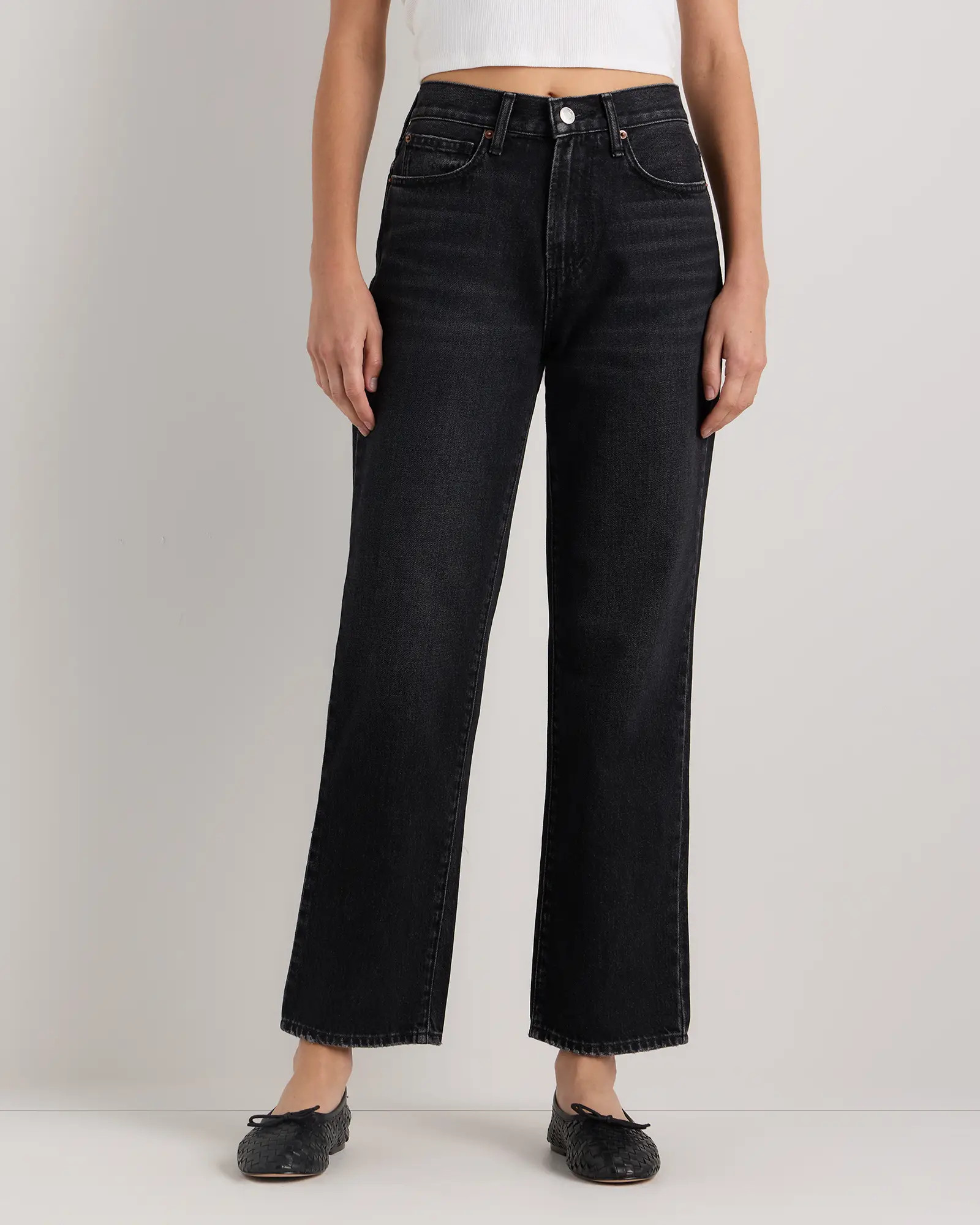 Bella Rigid Straight Jeans in Graphite Black | Quince