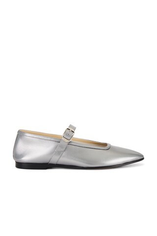 LE MONDE BÉRYL Ballet Leather Mary Jane in Silver - Metallic Silver. Size 39 (also in 35, 36, 37, 38, 40). | FWRD 