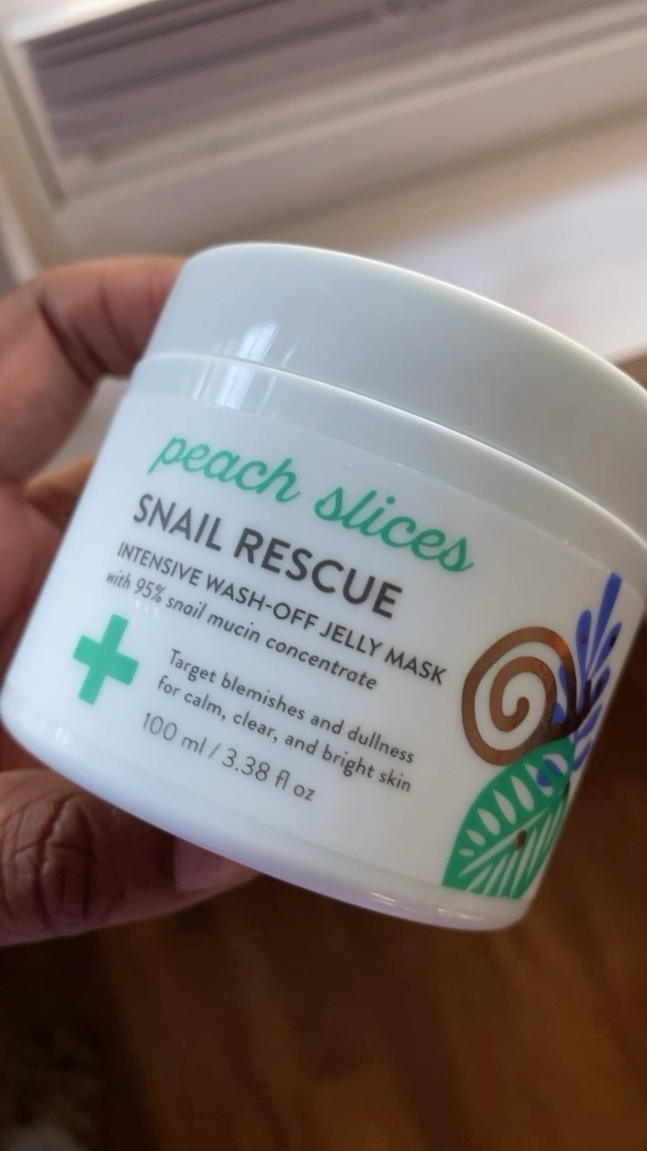 This mask twice a week has my skin hydrated & on glow!

#LTKbeauty