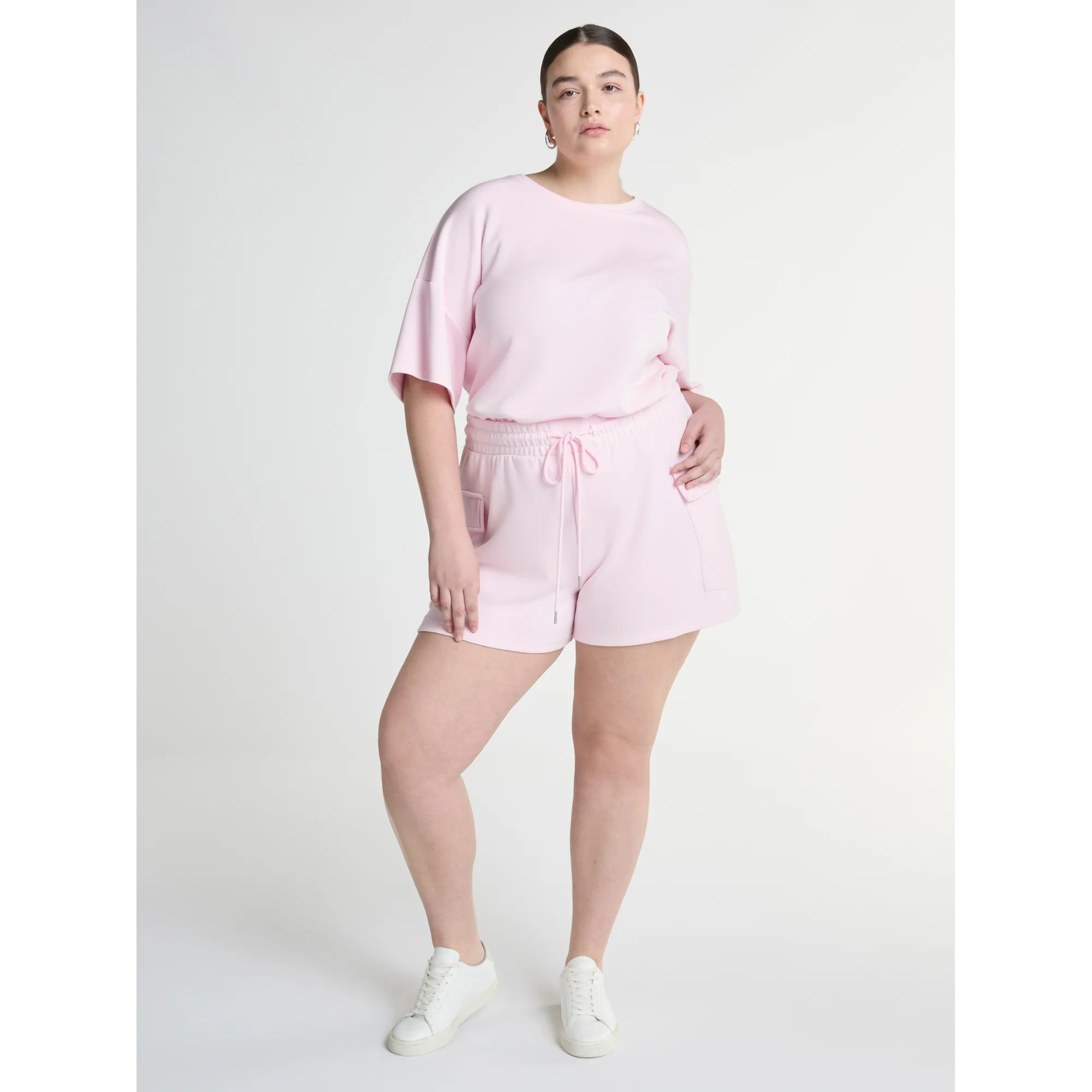 Scoop Women's and Women's Plus Ultimate ScubaKnit Cargo Shorts, Sizes XS-4X | Walmart (US)