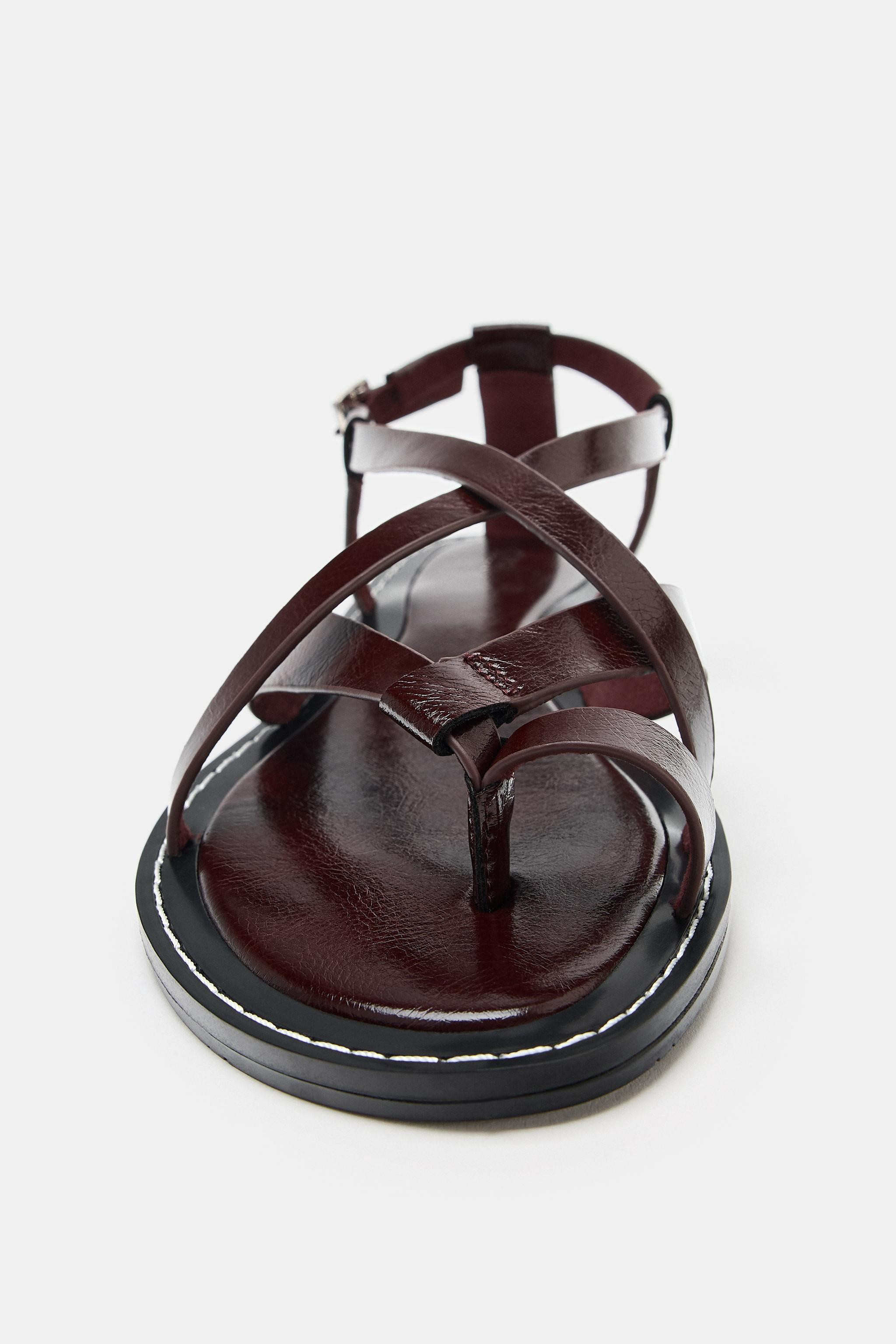FLAT CROSSED STRAP SANDALS | Zara US