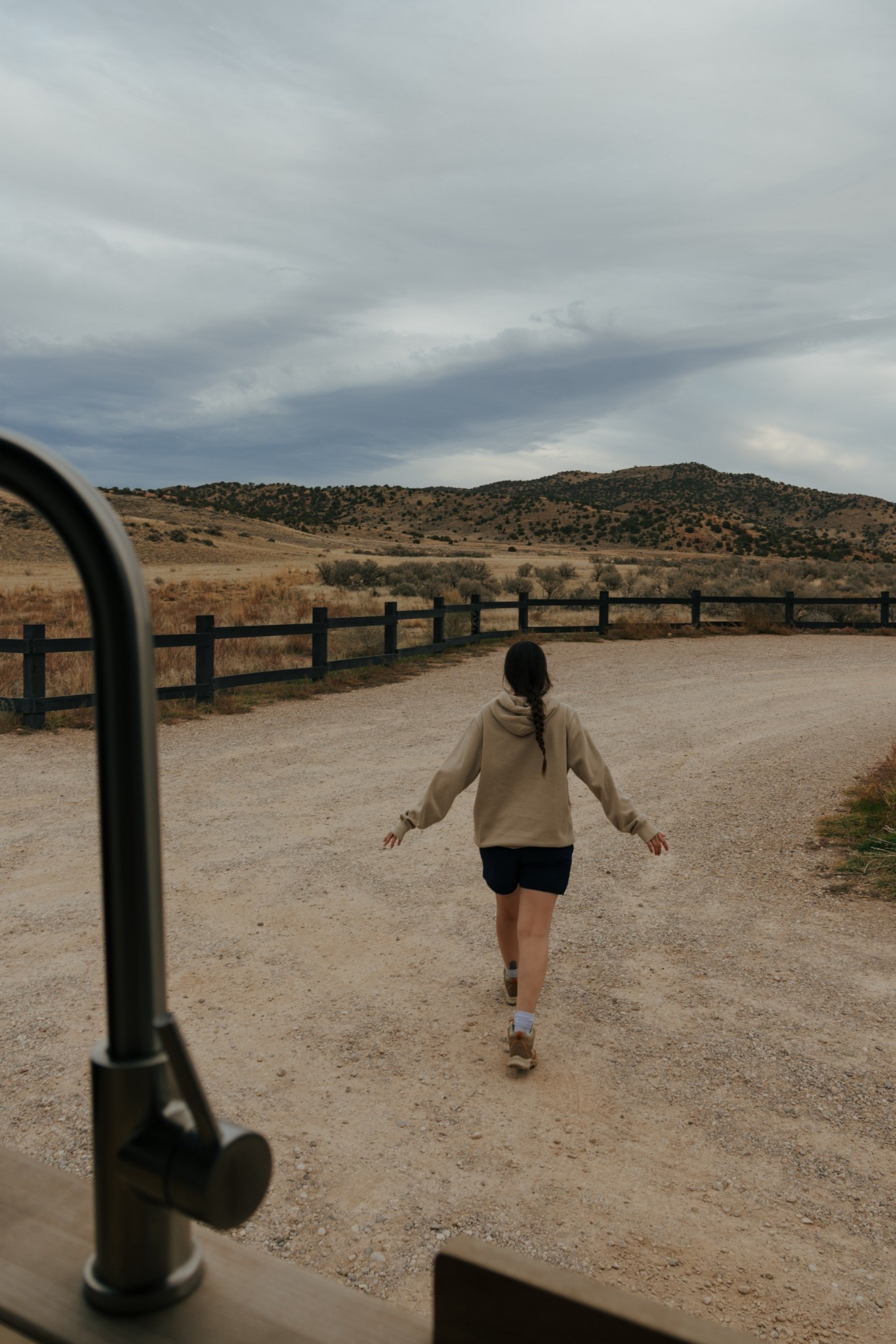 Comfy hiking and travel outfit ideas 

#LTKTravel #LTKSaleAlert #LTKFindsUnder100