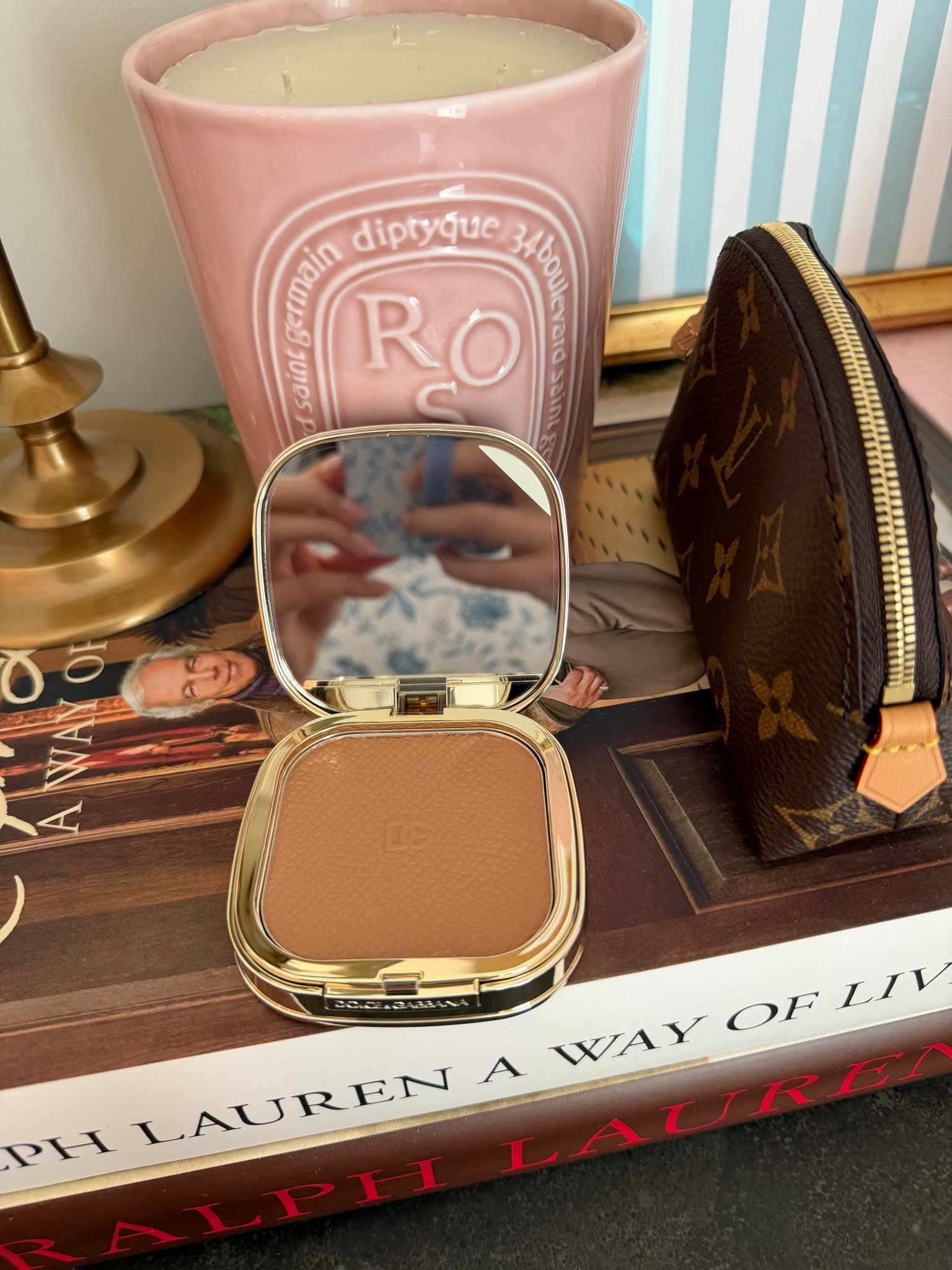 This dolce and gabanna bronzer is so good!!



#LTKBeauty