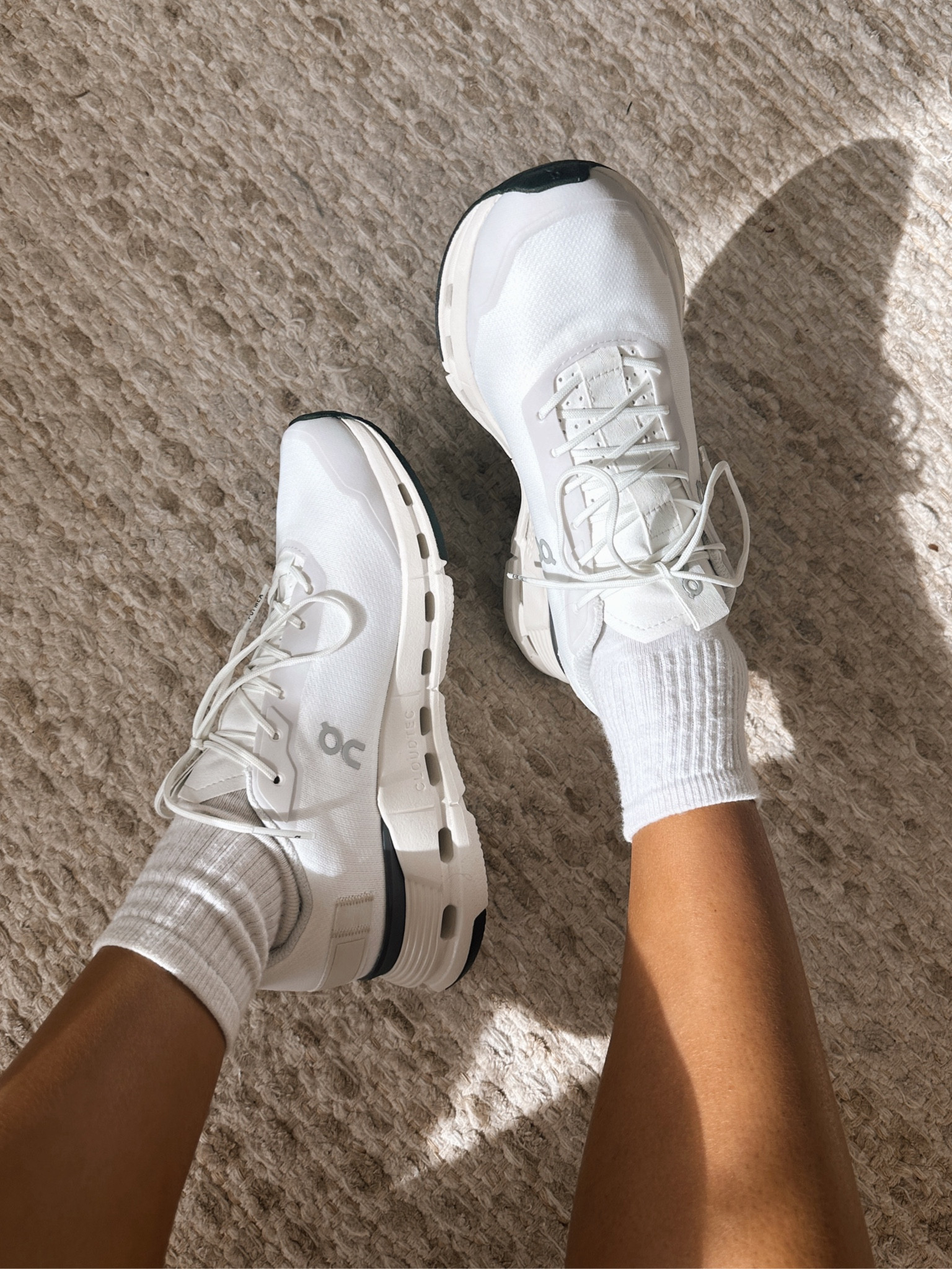 Nova forms >>> #oncloud #oncloudnova #workoutshoes #whitesneakers 

#LTKshoecrush #LTKstyletip #LTKunder100
