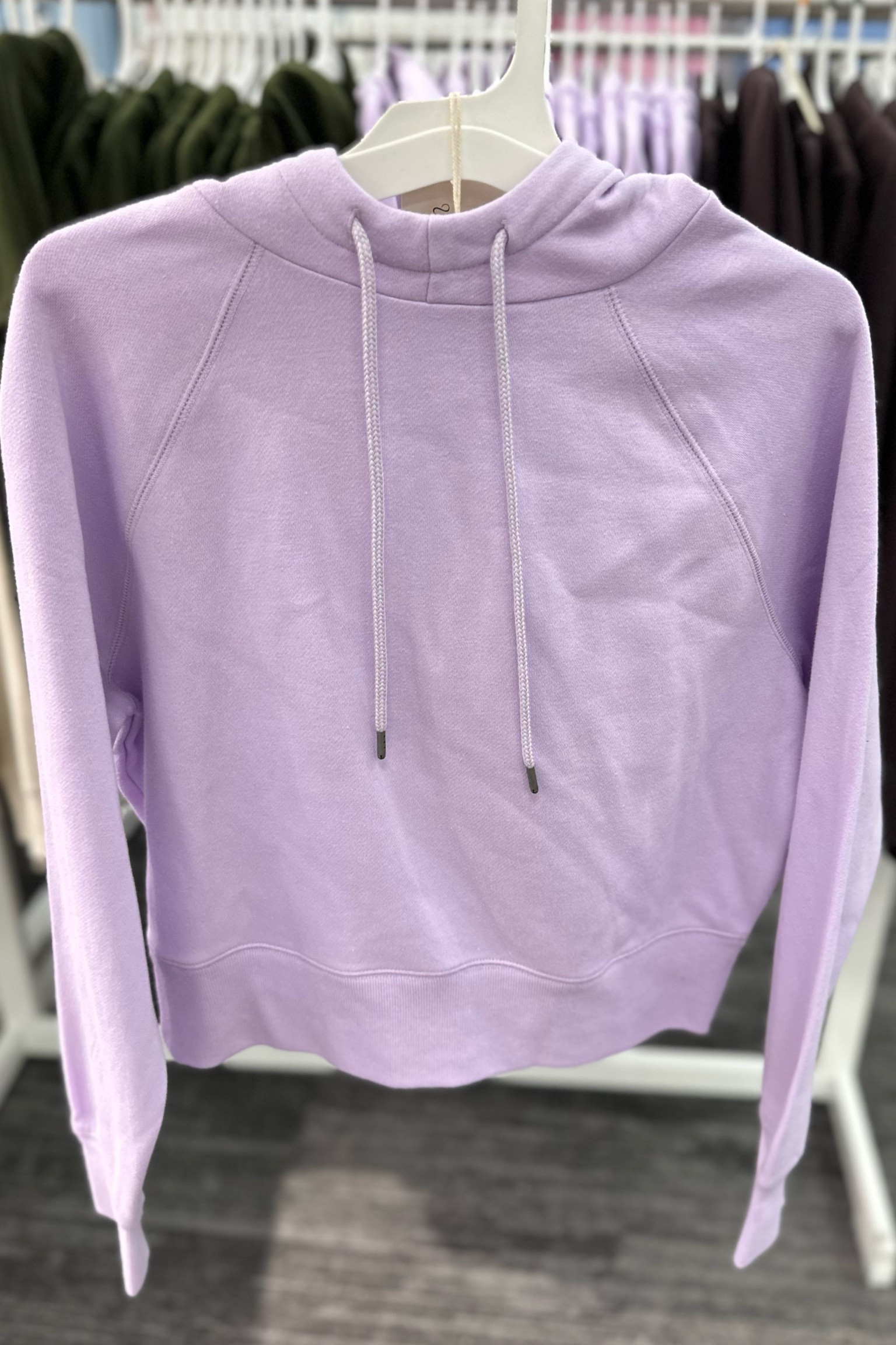 The cutest and softest cropped hoodie at Target. This $28 sweatshirt is so cozy and the perfect must have for fall. Thanks for shopping the link in my bio  

#Target #TargetMom #TargetRun #TargetShopping #TargetForFall #TargetIsEverything #TargetIsMyFavorite 