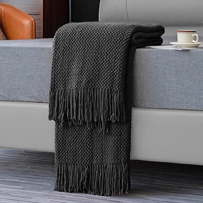 LOMAO Knitted Throw Blanket with Tassels Bubble Textured Lightweight Throws for Couch Cover Home ... | Amazon (US)