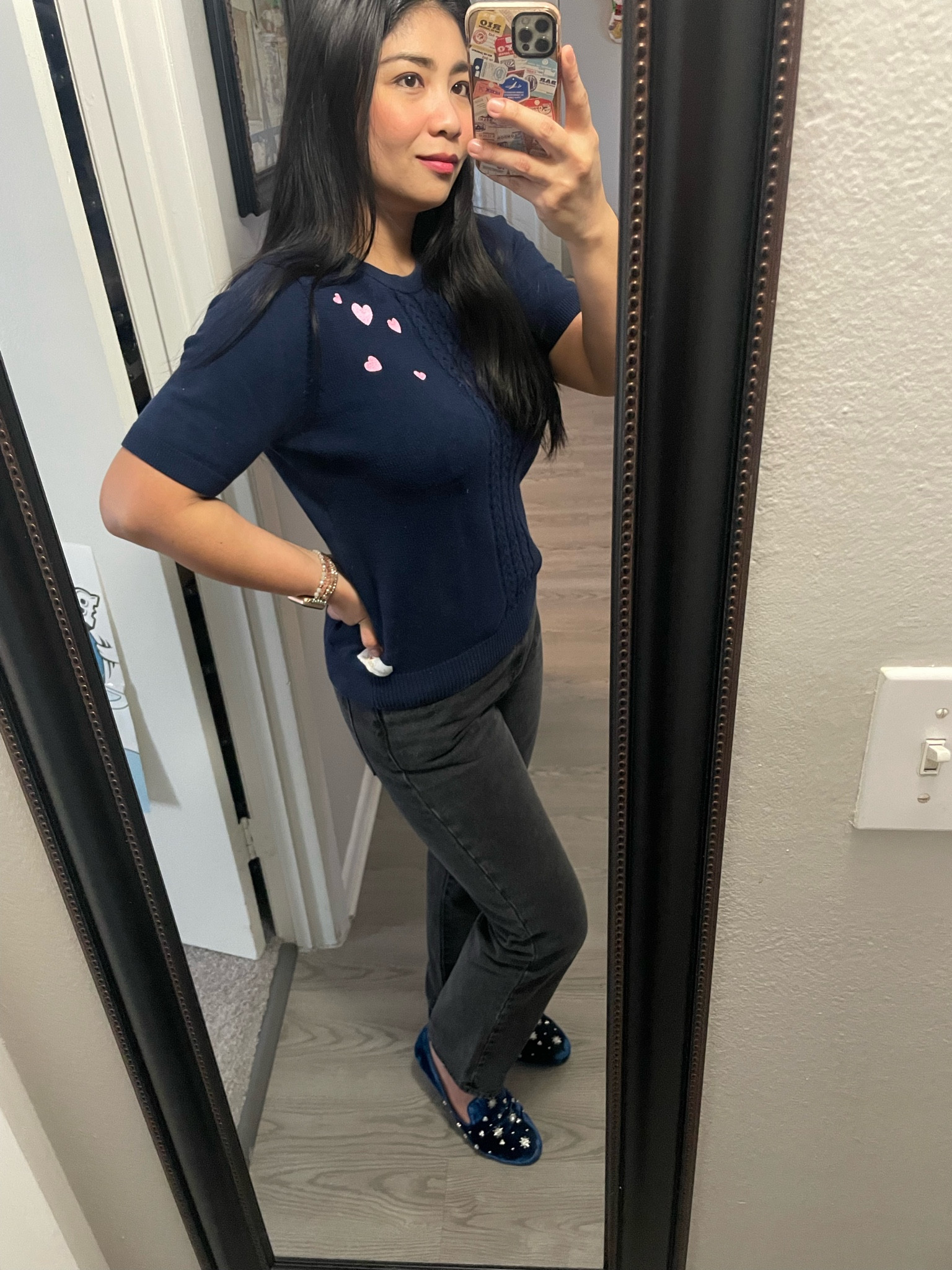 My new favorite jeans: the MIDDY from Levi’s!
They’re mid-rise jeans with a straight leg and goes with everything! So versatile!


#LTKHolidaySale #LTKtravel #LTKGiftGuide