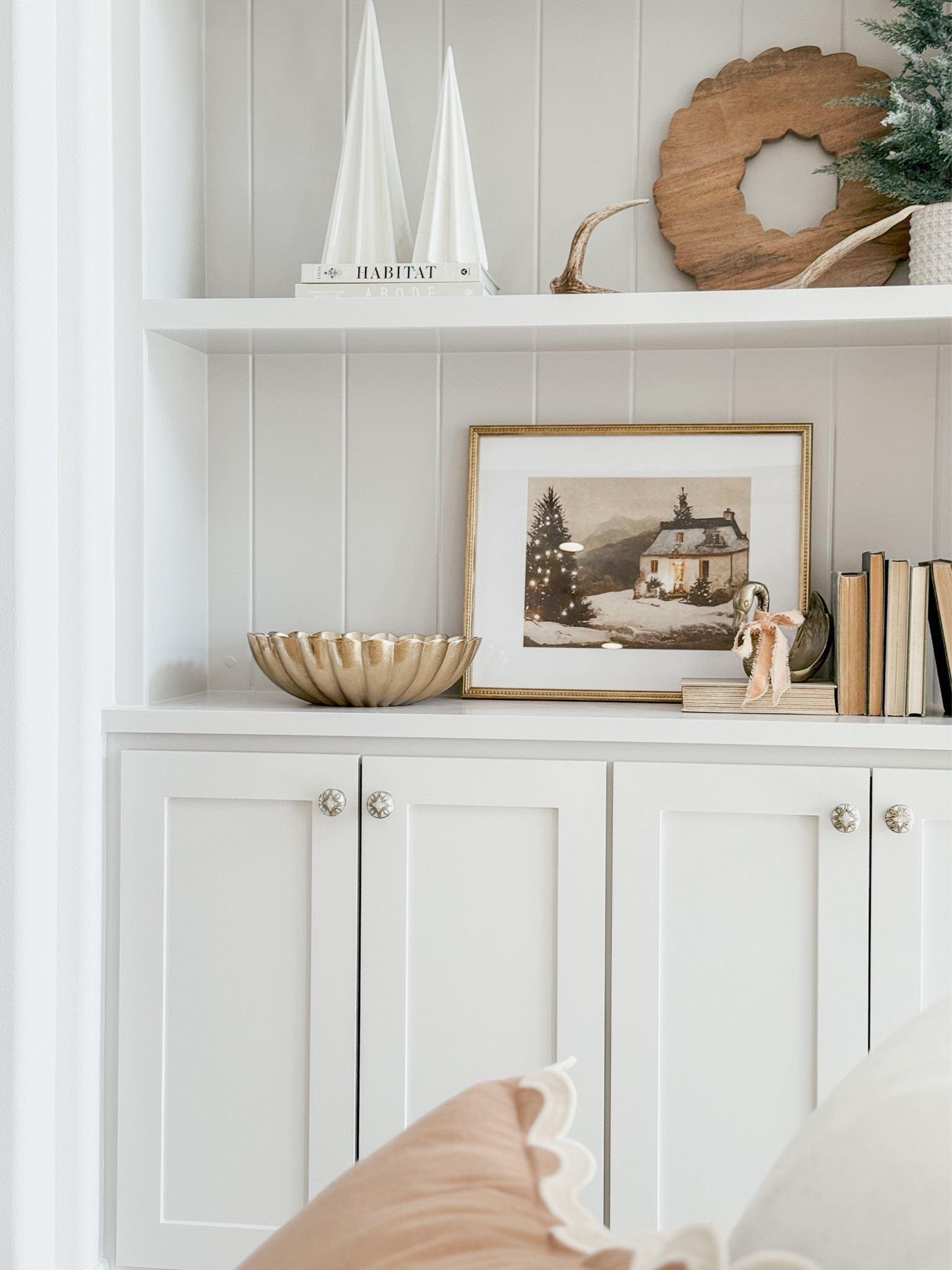 Built in views! Loving them and decorating them for the holidays! Easiest art for the holidays is always printable Etsy art!

THEBLOOMINGNEST art Etsy target Anthropologie built ins bookcase decor 

#LTKFindsUnder50 #LTKStyleTip #LTKSeasonal