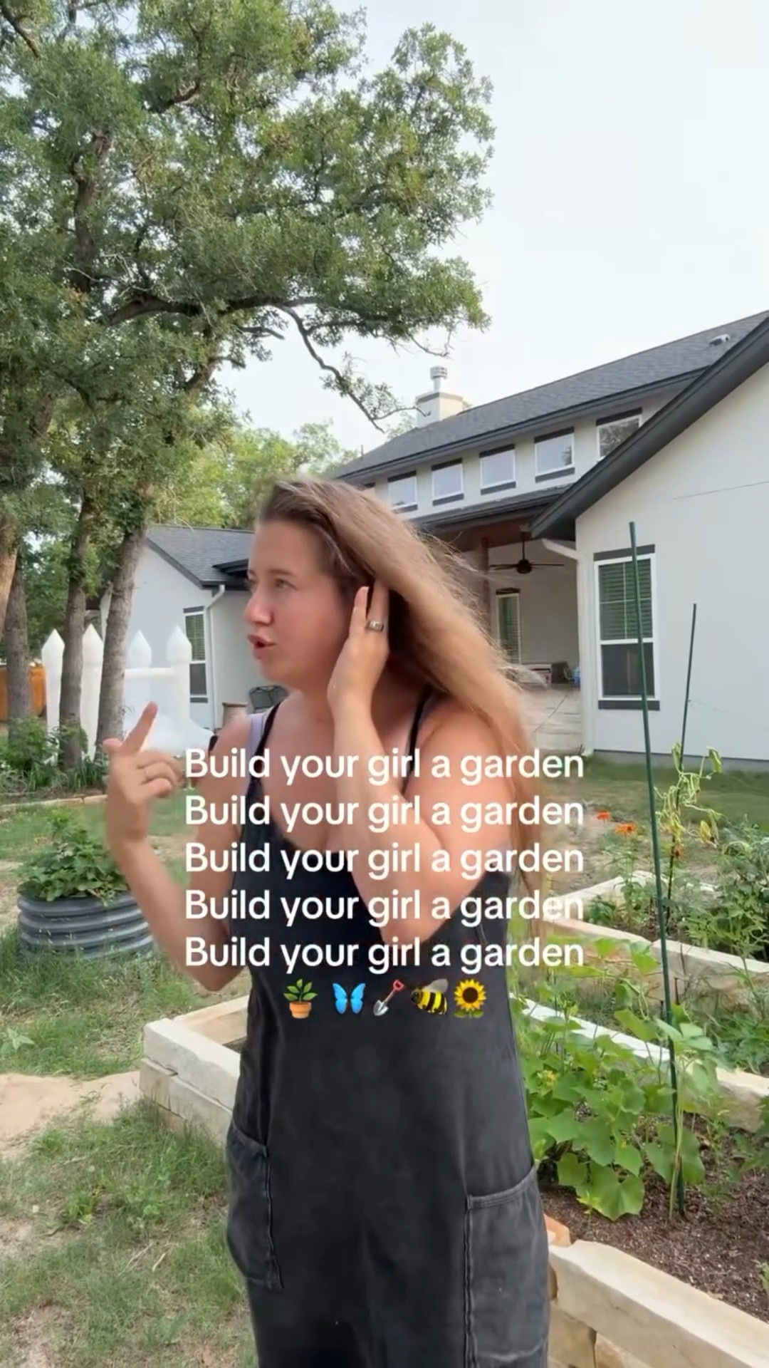 I hear it, do you hear it? 🪴🐝🦋 #gardening #garden #backyardgarden #gardener #texasgarden #texasgardening #howtogarden