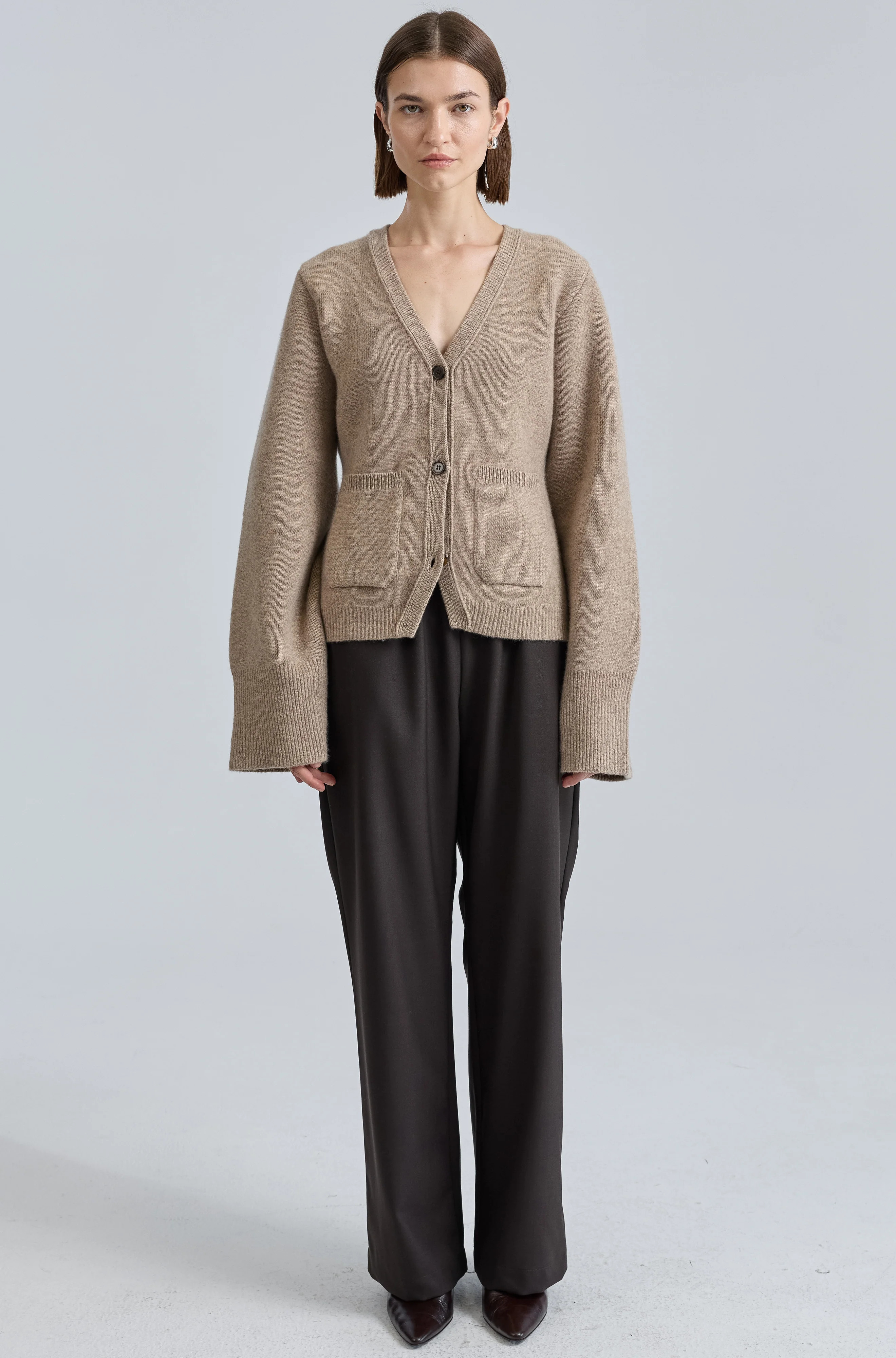 V Neck Cardigan | Almina Concept