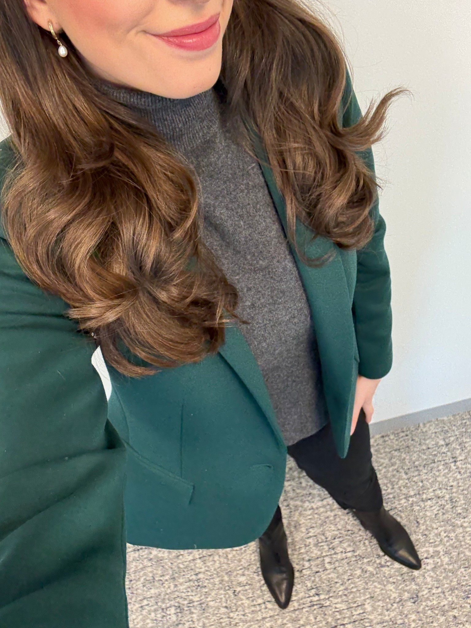 Office style, office outfit, business casual, workwear, winter workwear, winter office style, winter office outfit, lawyer, attorney, law firm style, green blazer, cashmere sweater, corporate style, corporate outfit, corporate fashion 

#LTKSeasonal #LTKWorkwear #LTKTall