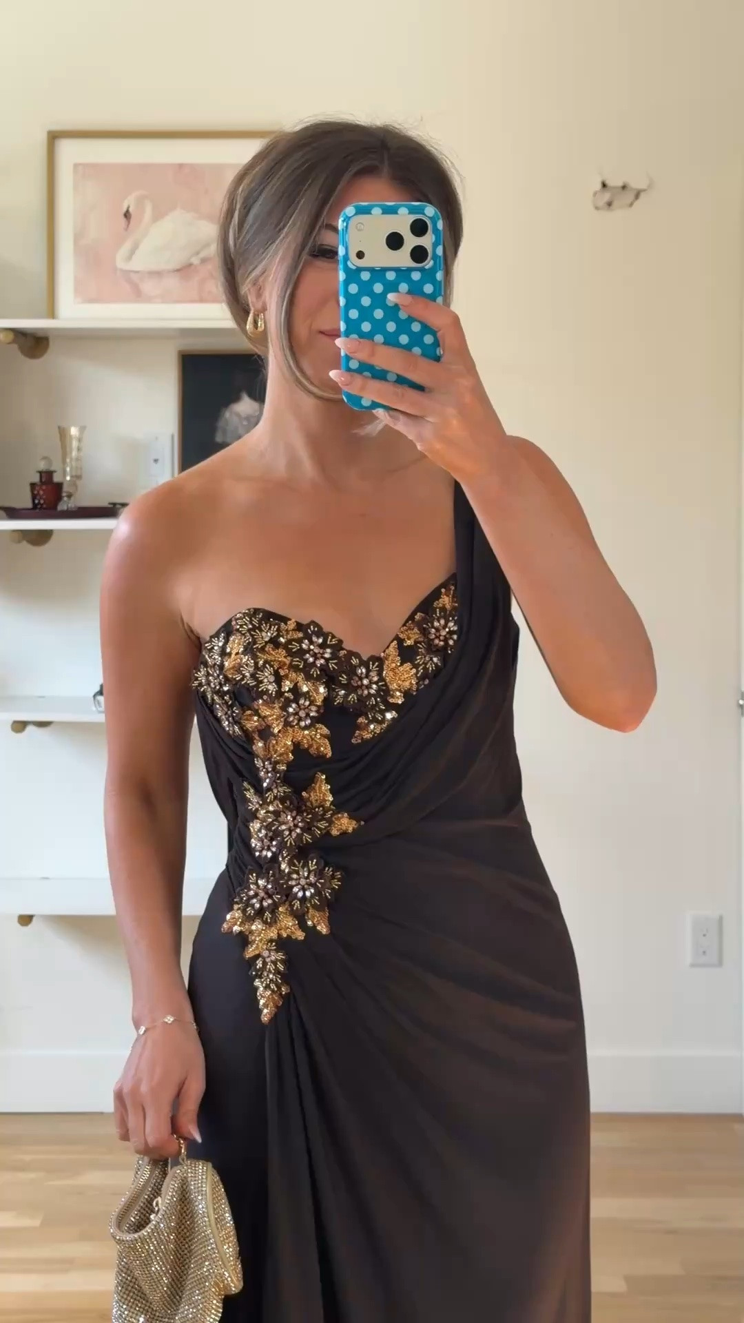 brown one-shoulder gown with a sweetheart neckline and gold beaded floral embellishments across the bodice and hip wedding guest dress for fall and winter 🍂 

mac duggal: emerson10
electric picks: emerson20

I'm 5'4 wearing my usual size small/2

Fall wedding guest dresses, wedding guest dresses, cocktail dresses, semi-formal dresses, black tie wedding guest dresses, destination wedding guest dresses, garden party dresses, wedding guest outfit ideas
