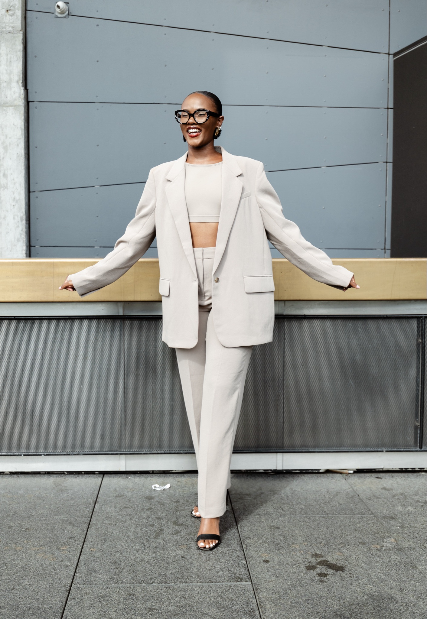 upscale chic suit for #NYFW 

#LTKNYFW #LTKWorkwear #LTKStyleTip