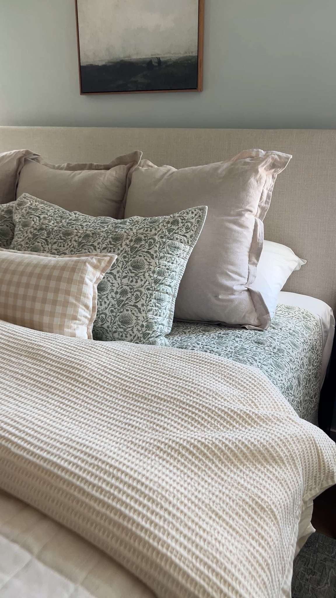 Spring bedroom refresh, absolutely love how cozy everything feels ✨

Style tips - Room decor - Home finds 

#LTKHome #LTKStyleTip #LTKSeasonal