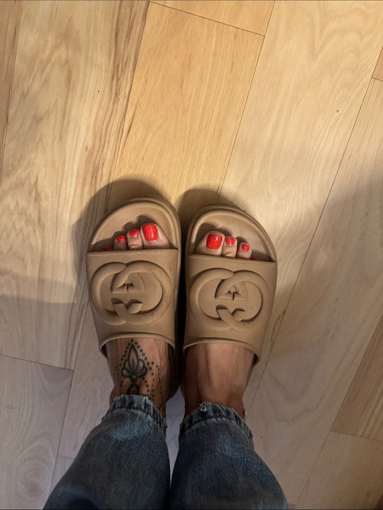 Gucci Tan Interlocking Logo Slide Sandals | Poshmark