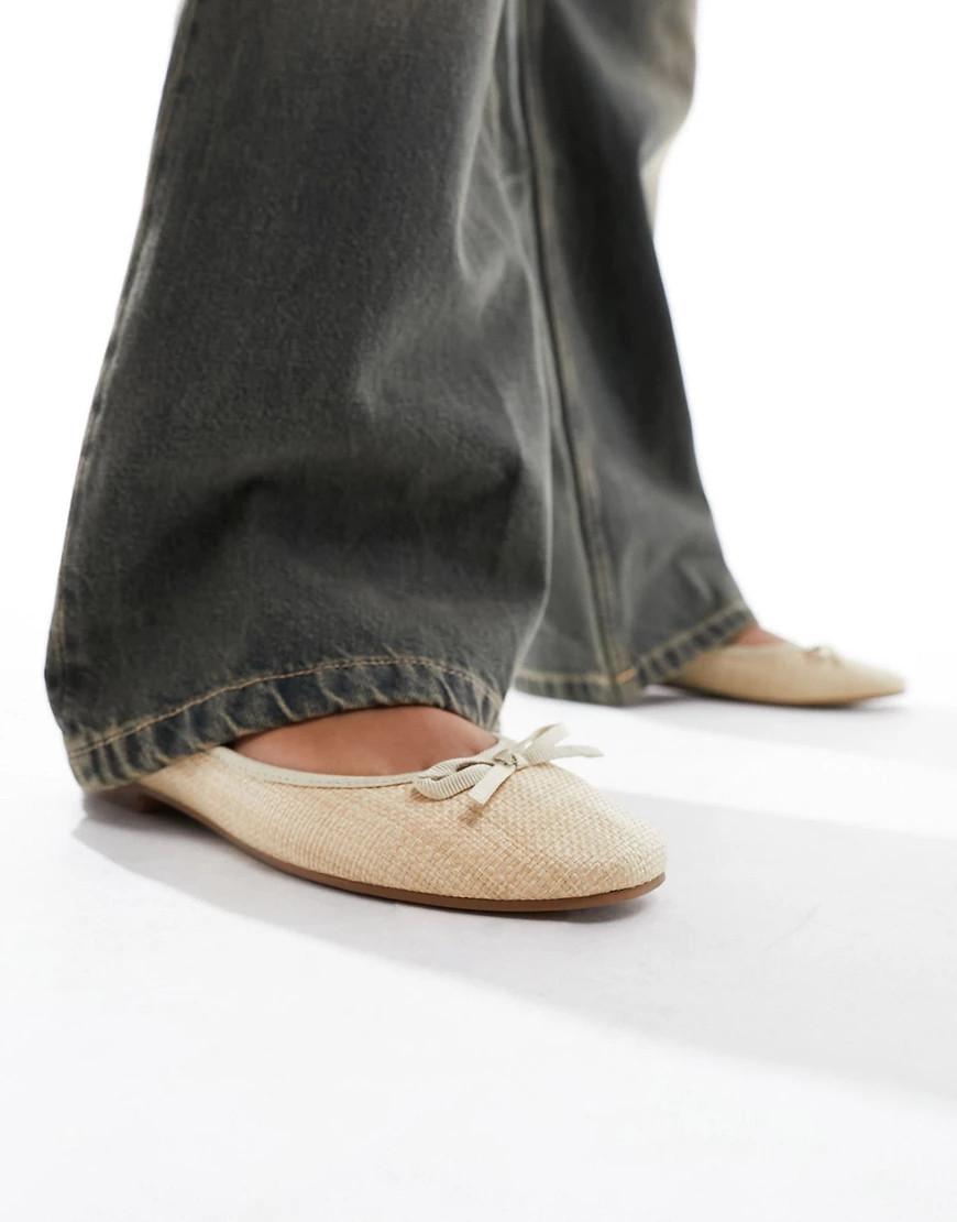 ASOS DESIGN Lullaby basic bow Ballet flats in Natural Fabrication-Neutral | ASOS (Global)