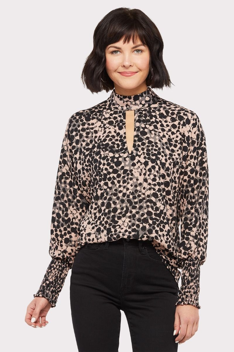 Skylar Smock Cuff Blouse | Evereve