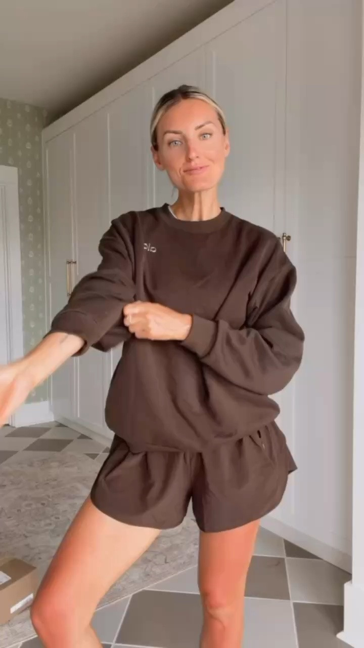 I have seriously been loving this set! So comfortable for everyday wear! Wearing S in the top & M in the shorts. 

Loverly Grey, Alo, matching set, travel outfit ideas, loungewear, athleisure

#LTKootd