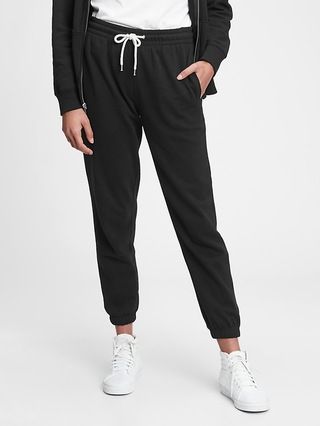 Vintage Soft Classic Joggers | Gap (US)