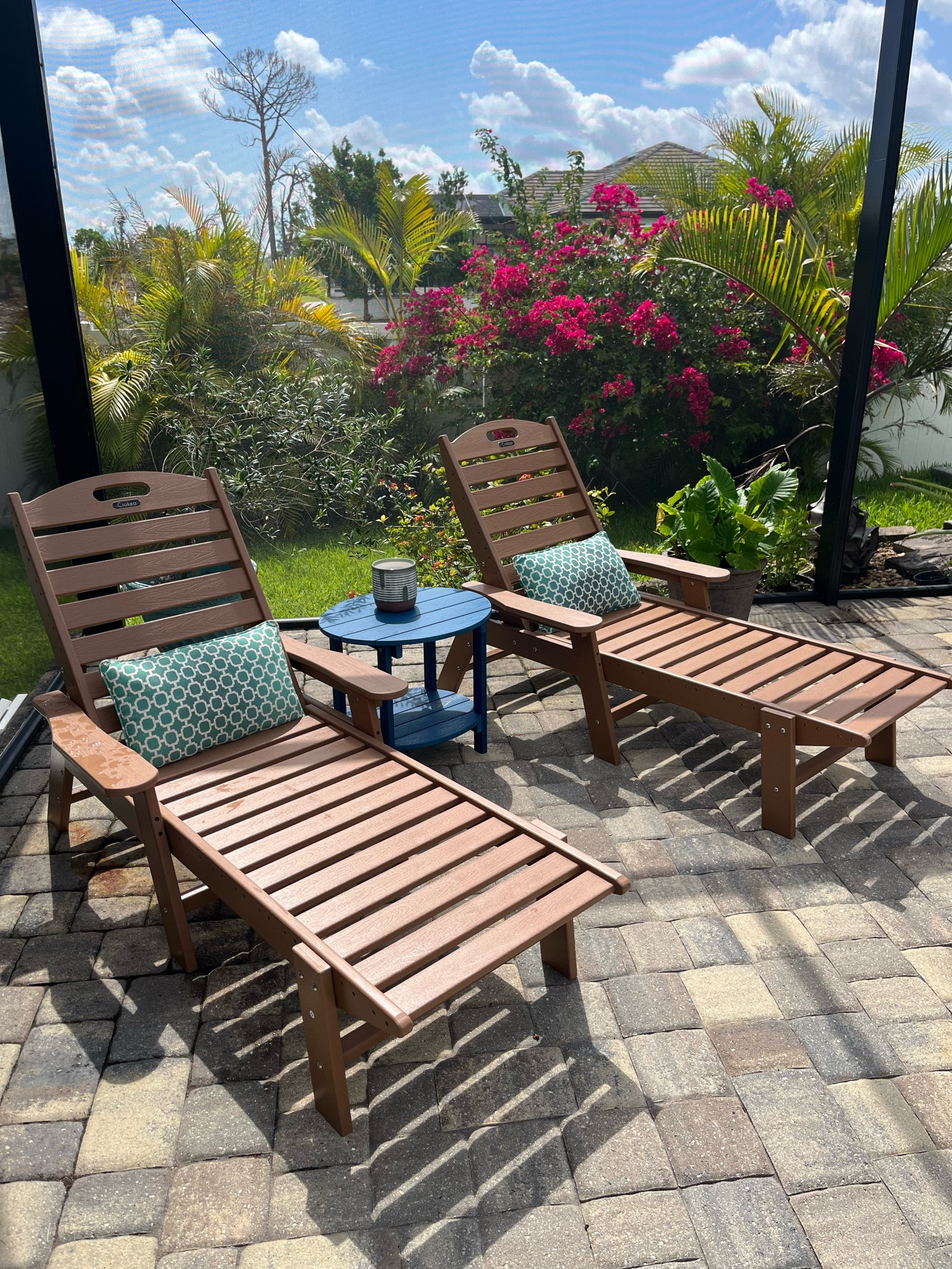 These chaise lounge chairs are built to withstand the elements! So easy to assemble. I love how they turned out !

#LTKhome #LTKSeasonal