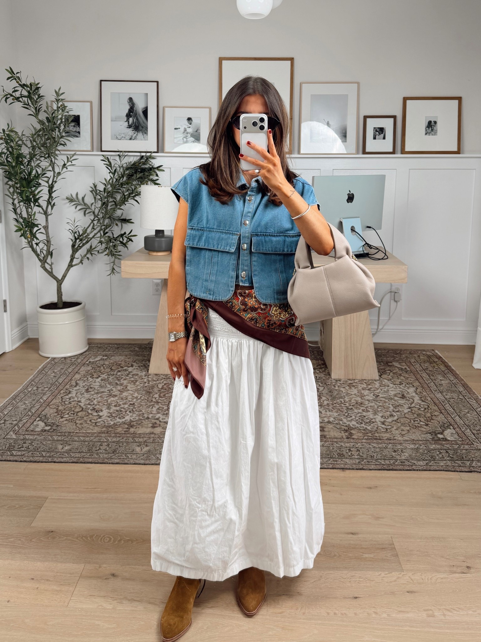 Top - large 
Skirt - xs 