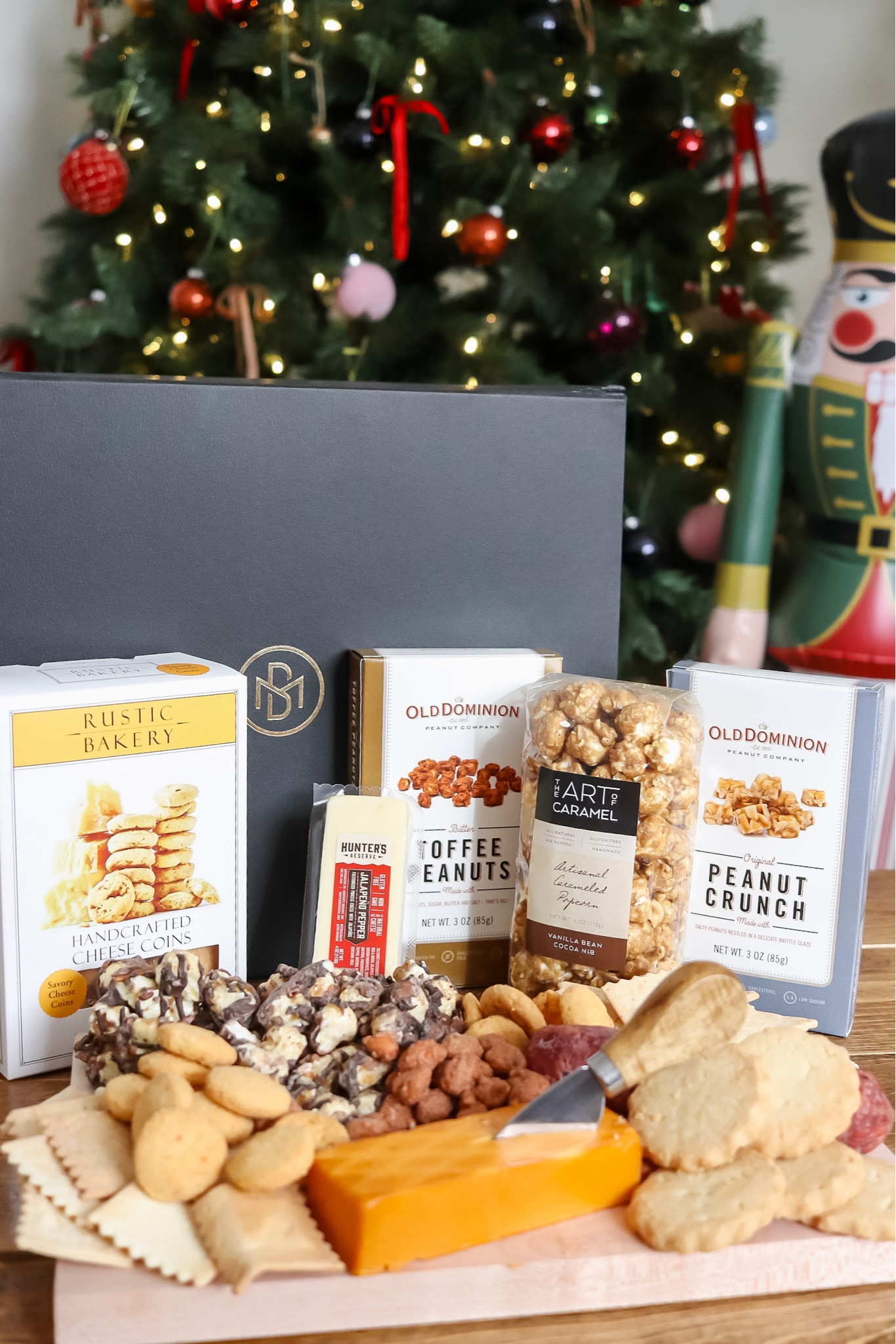 Simplify gifting with the luxurious gift boxes from @homewetbar - hand selected items come wrapped in a beautiful, quality box and make great hostess gifts and more!
Save with code: keriannbritt15

#ad #homewetbar #luxurygifts #personalizedgifts #giftsformen #giftsforhim / food gifts / food gift box / hostess gift / holiday entertaining / foodie gift / gift box / luxury food gift 

#LTKGiftGuide #LTKHoliday #LTKSeasonal