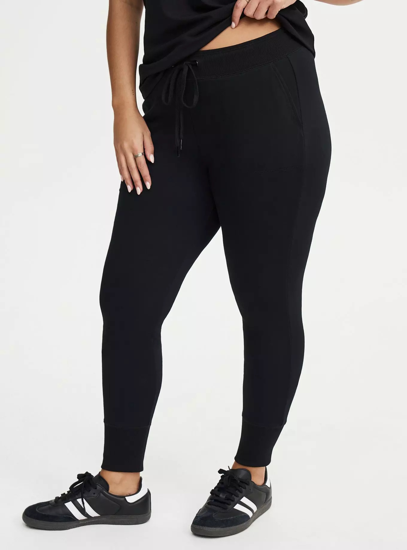 Full-Length Fleece Pocket Jogger Legging | Torrid (US & Canada)