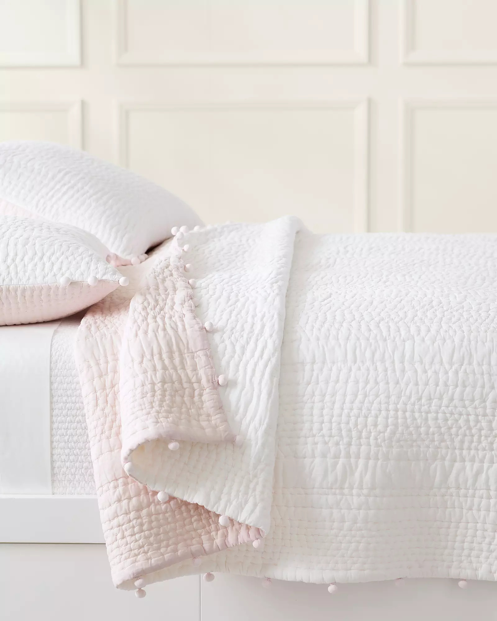 Ryebrook Quilt | Serena and Lily