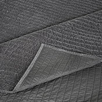 ELEGANT LIFE HOME Reversible Royal Cotton Velvet Pic-Stitch Bedding Quilt - Oversized King - 108'... | Amazon (US)