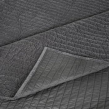 ELEGANT LIFE HOME Reversible Royal Cotton Velvet Pic-Stitch Bedding Quilt - Oversized King - 108'... | Amazon (US)