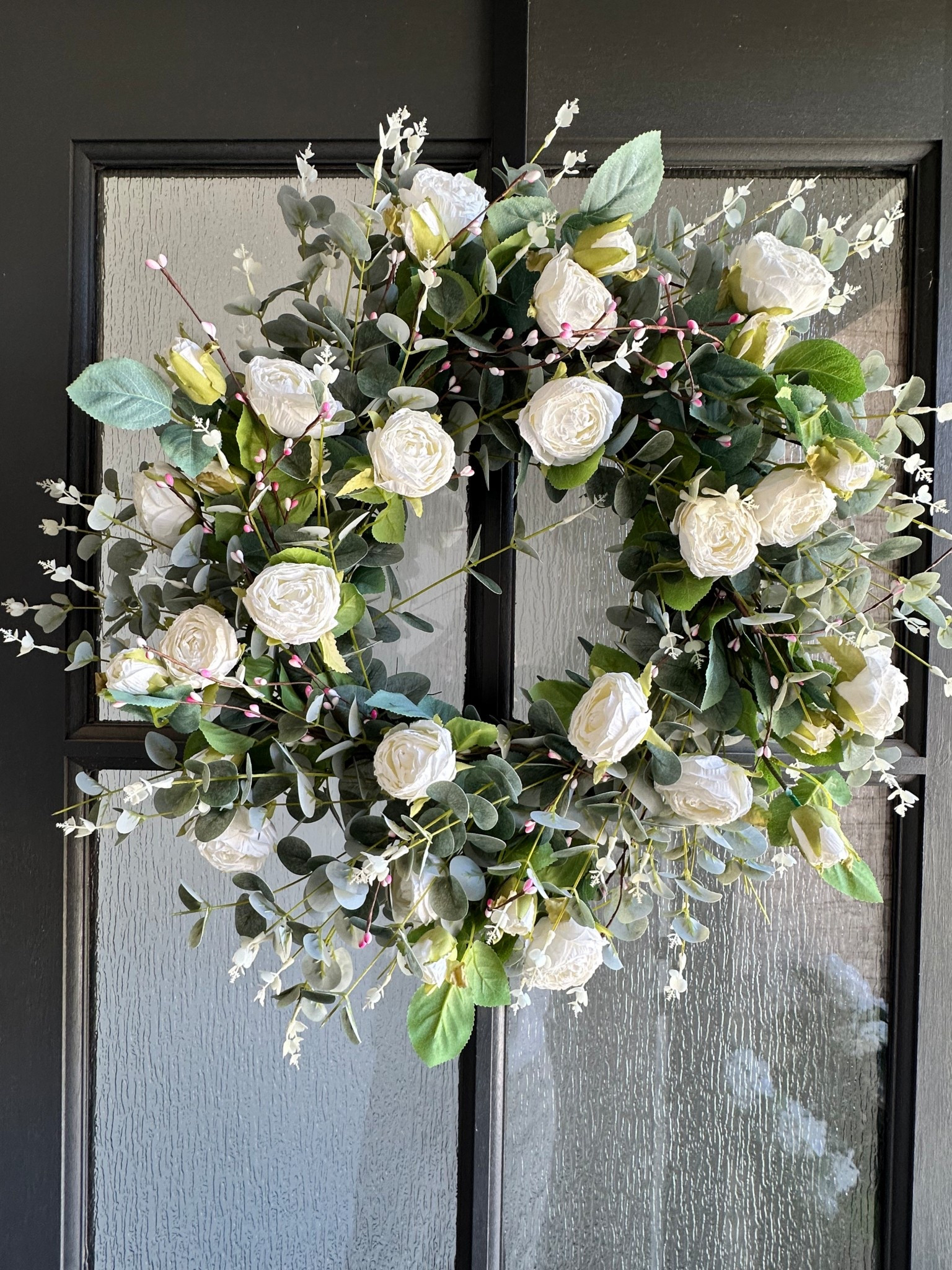 The most beautiful wreath and the perfect size too! Comes in several colors! 

#LTKHome