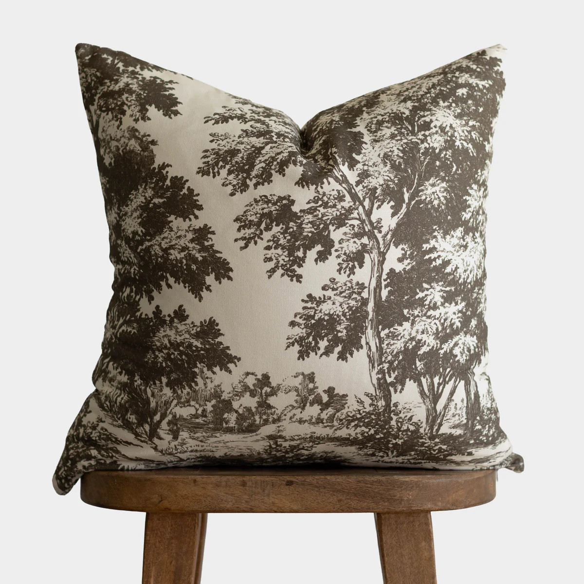 Autumn Grove - 18" | 22" | Woven Nook