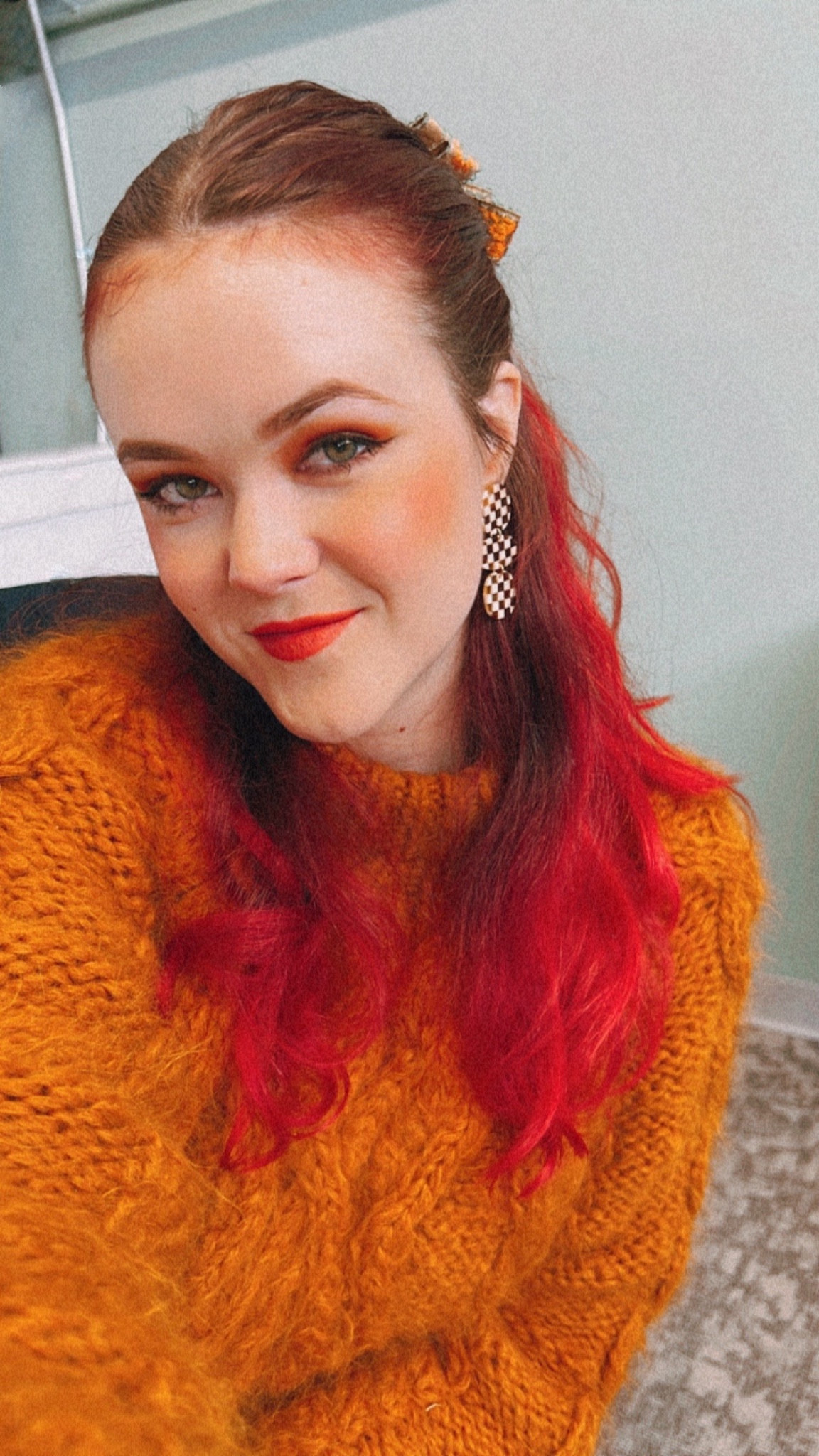 Cozy work outfit for these chilly winter days! This sweater is seriously like wearing a blanket! 🧡

#LTKSeasonal #LTKstyletip #LTKworkwear
