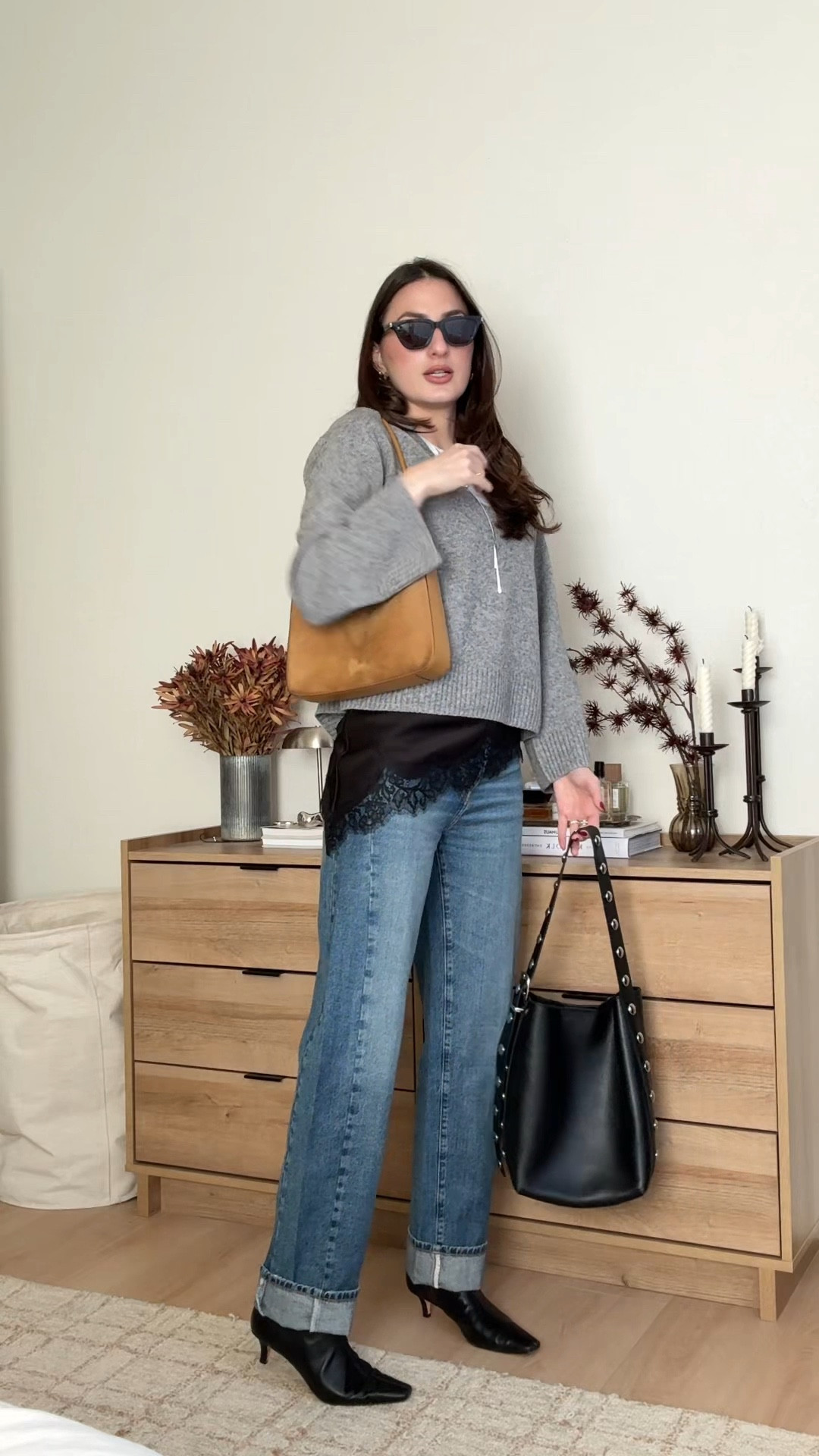 day 4 of developing my personal style!!

#greysweater #coolgirl #minimalchic #silverjewelry #barreljeans

#LTKgrwm #LTKootd