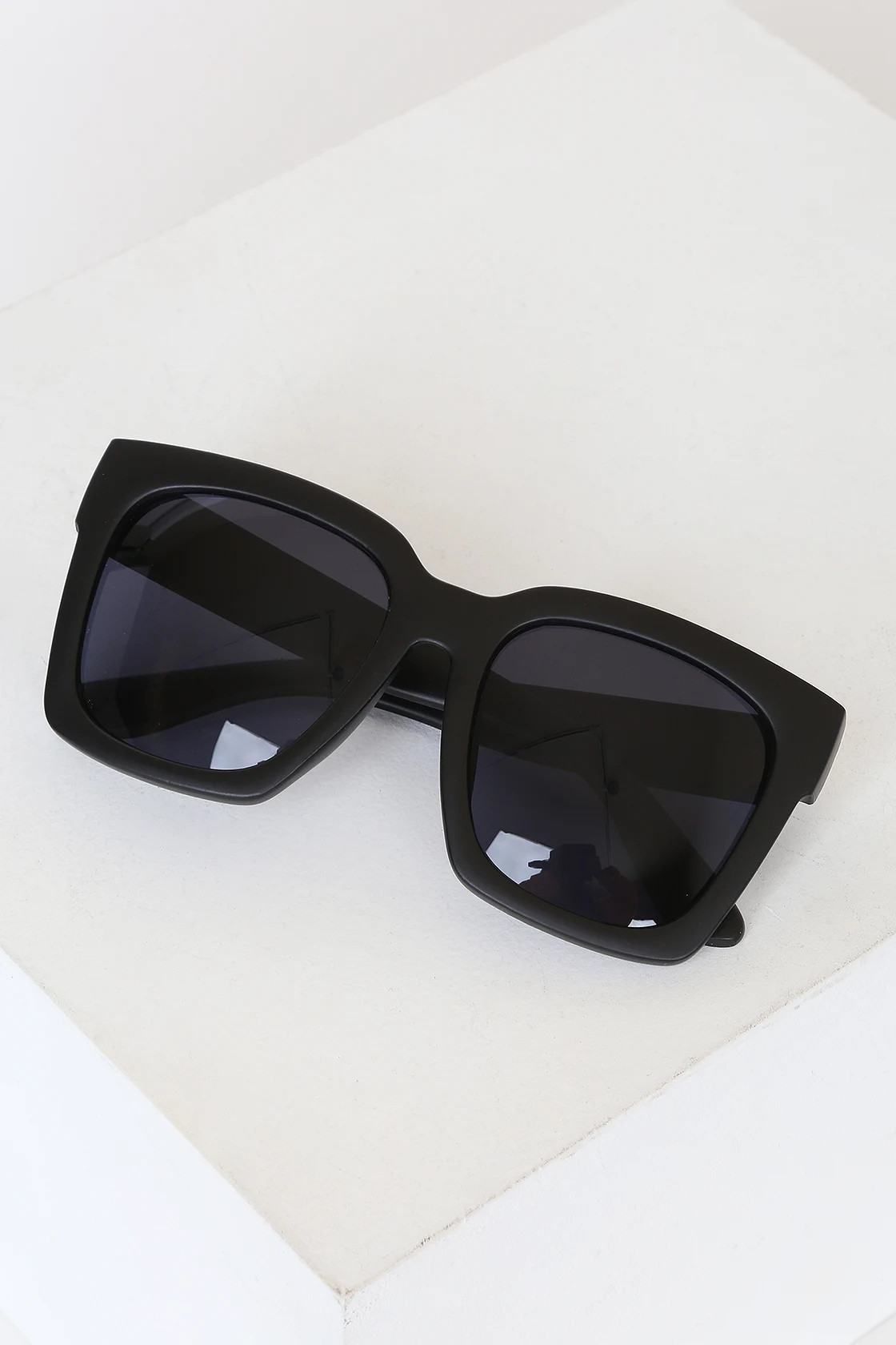 Toulouse Black Oversized Sunglasses | Lulus (US)