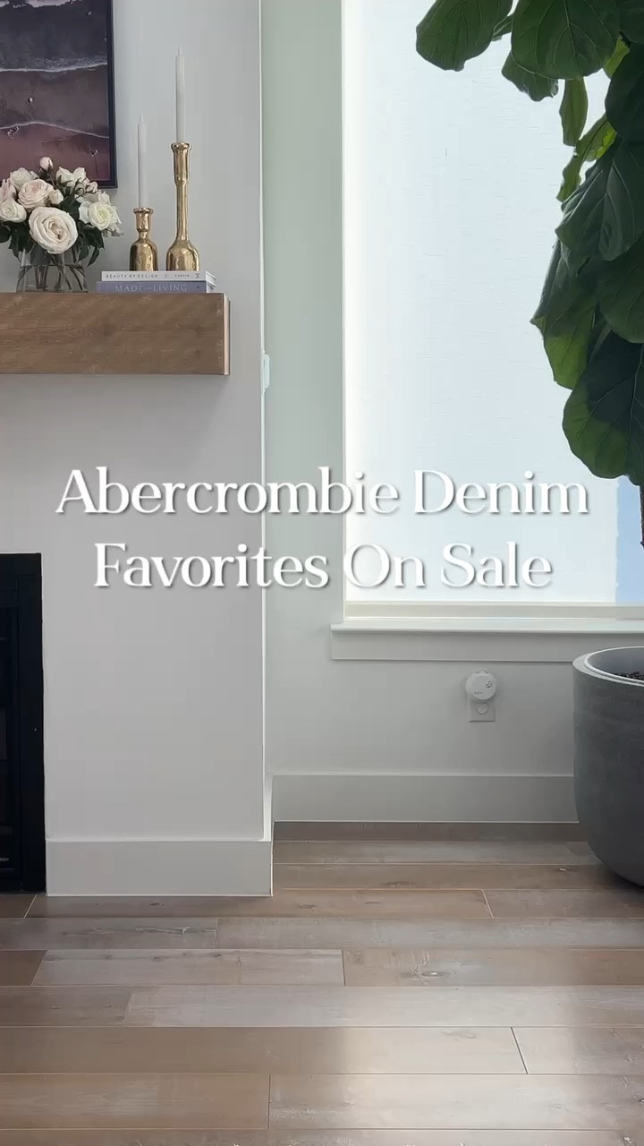 Abercrombie denim sale with all denim 25% off plus an additional 15% off with code DENIMAF! Wearing size 24 short in the jeans and XS in the top. Sweater is 15% off! 

#LTKSaleAlert #LTKxAF #LTKStyleTip