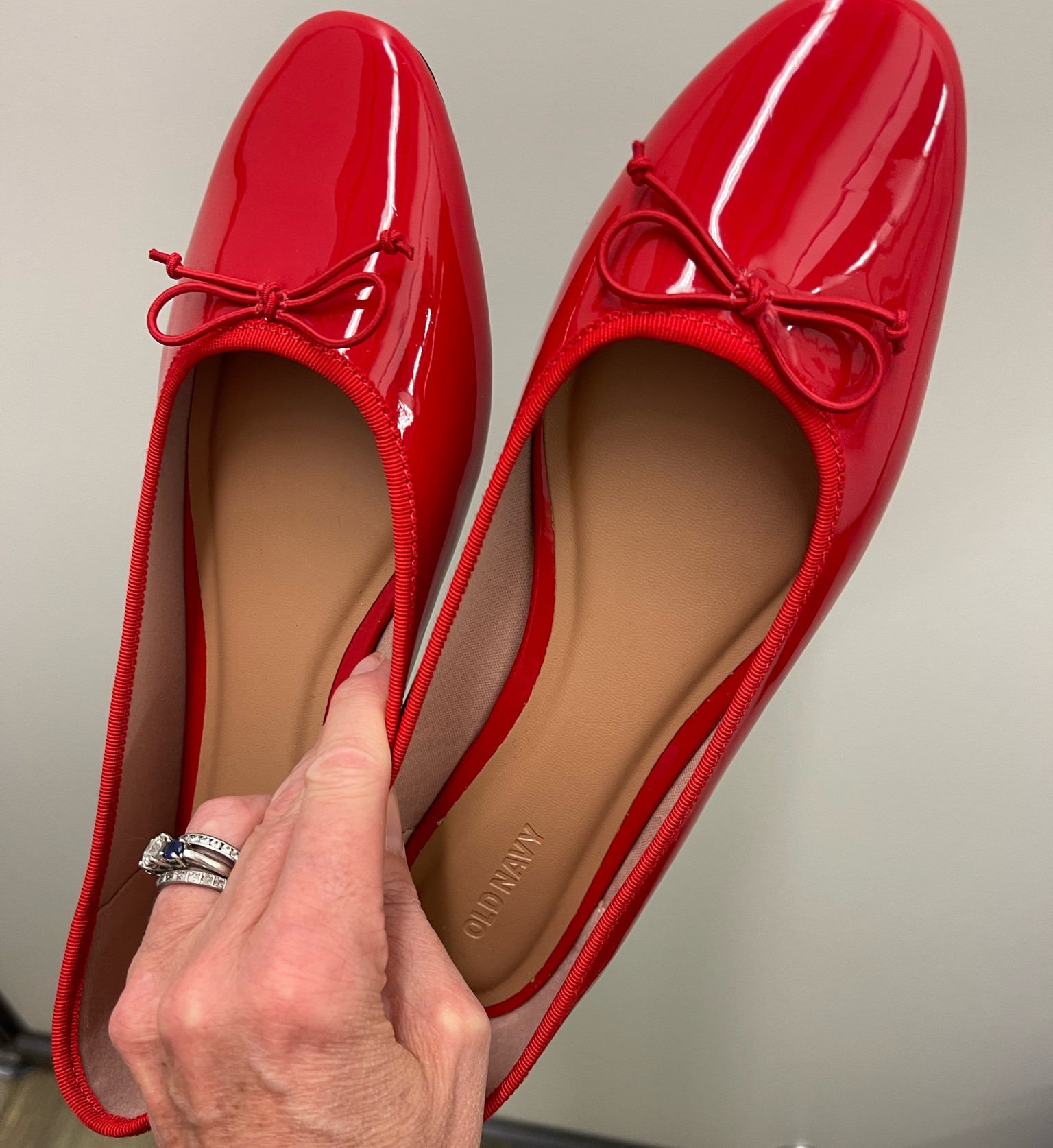 Flats are back!!! These Trendy Red Ballet Flats are so cute and so comfy. Plus the price is right -- UNDER $15!! Run!!!❤️

#LTKSeasonal #LTKShoeCrush #LTKFallSale
