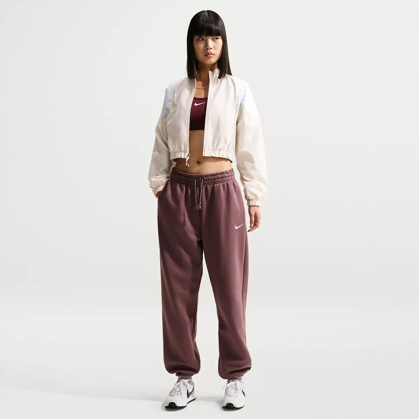 Nike Women's Sportswear Phoenix Fleece High-Waisted Oversized Sweatpants | DICK'S Sporting Goods
