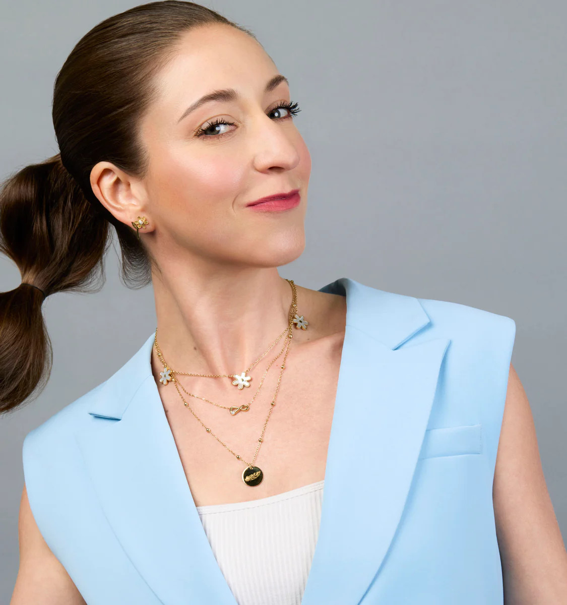 STYLE: INFINITY NECKLACE | Rellery