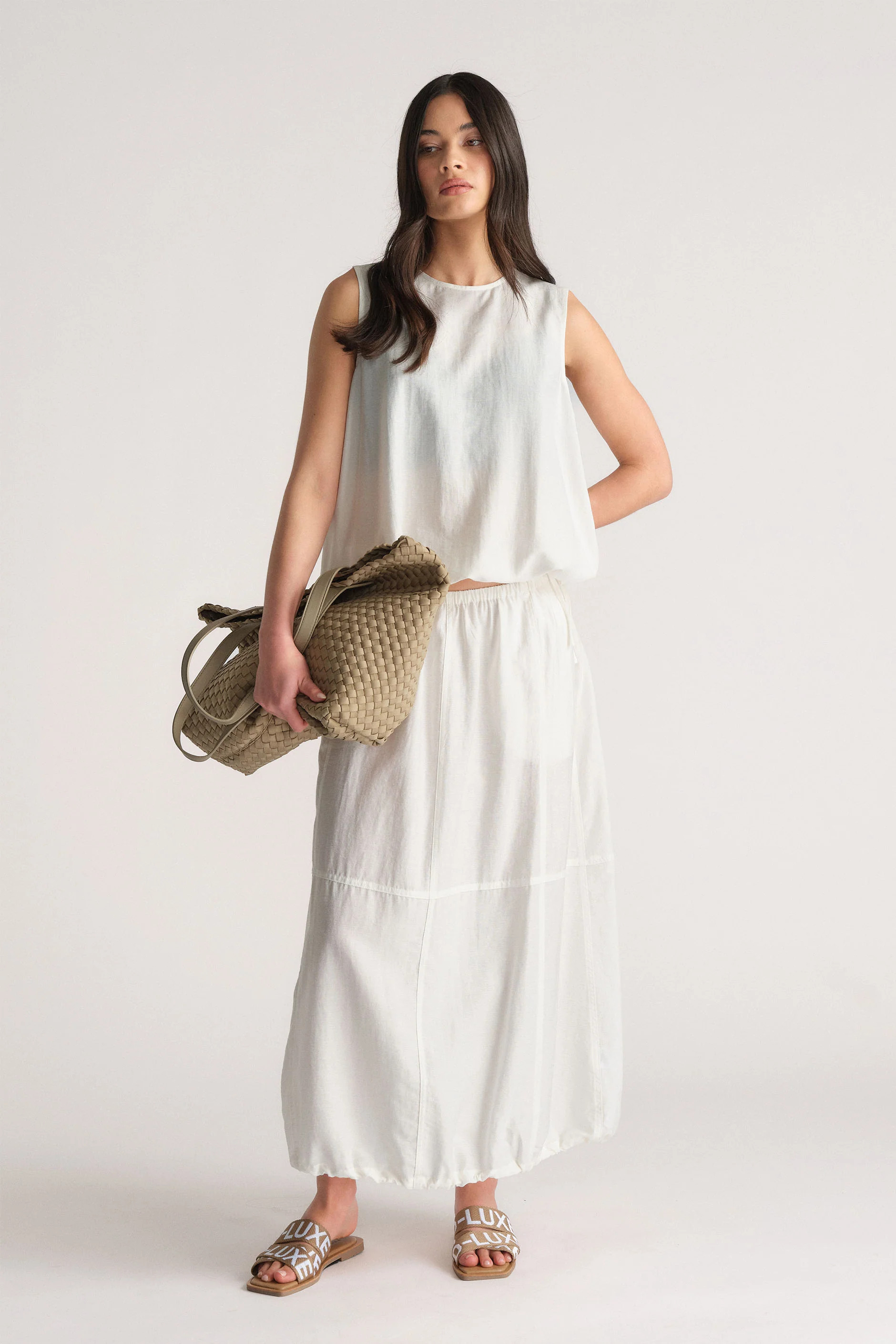 D-Luxe Cocoon Skirt - Ivory | DECJUBA | DECJUBA