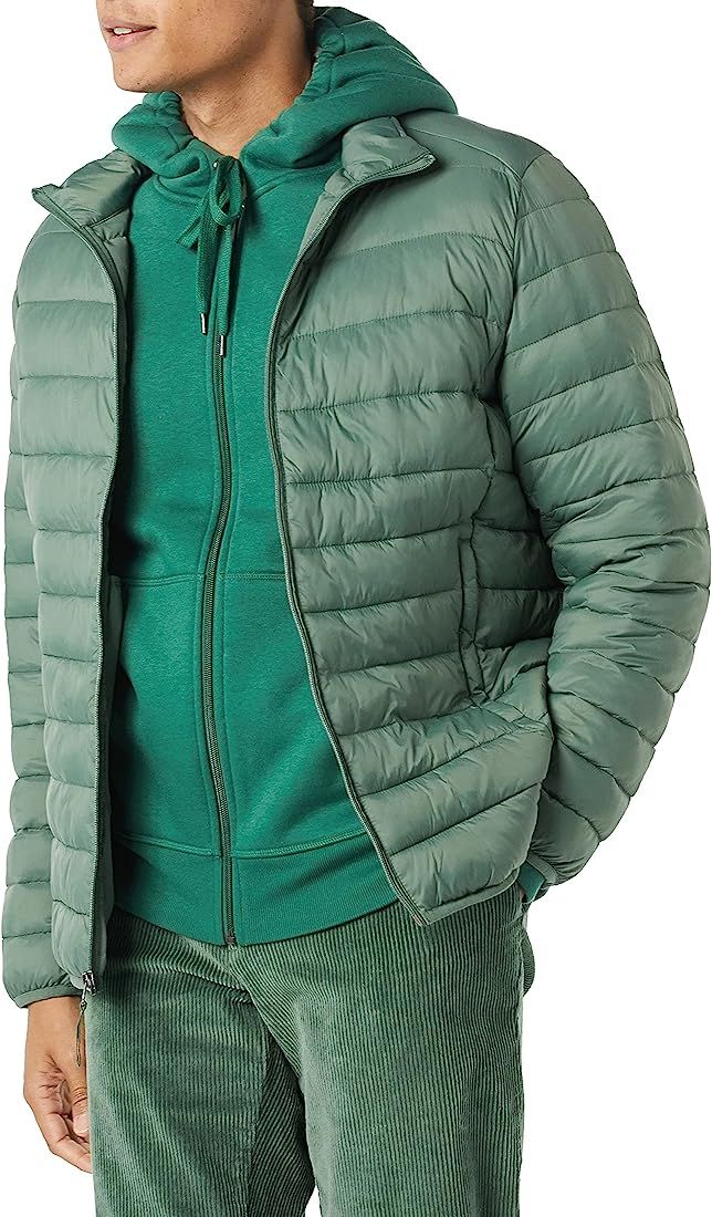 Amazon.com: Amazon Essentials Men's Packable Lightweight Water-Resistant Puffer Jacket, Green, XX... | Amazon (US)